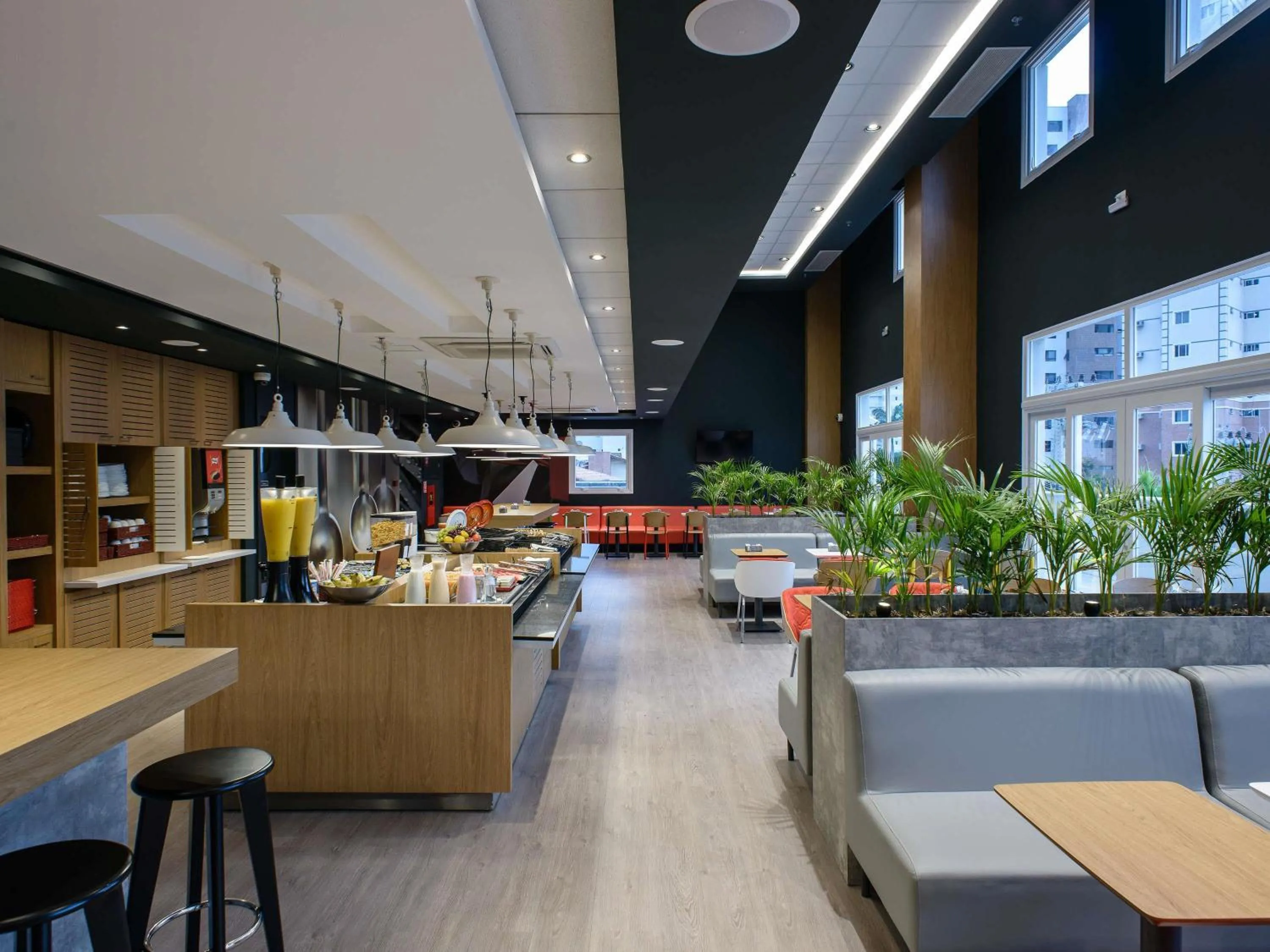 Restaurant/places to eat in ibis Fortaleza Centro de Eventos