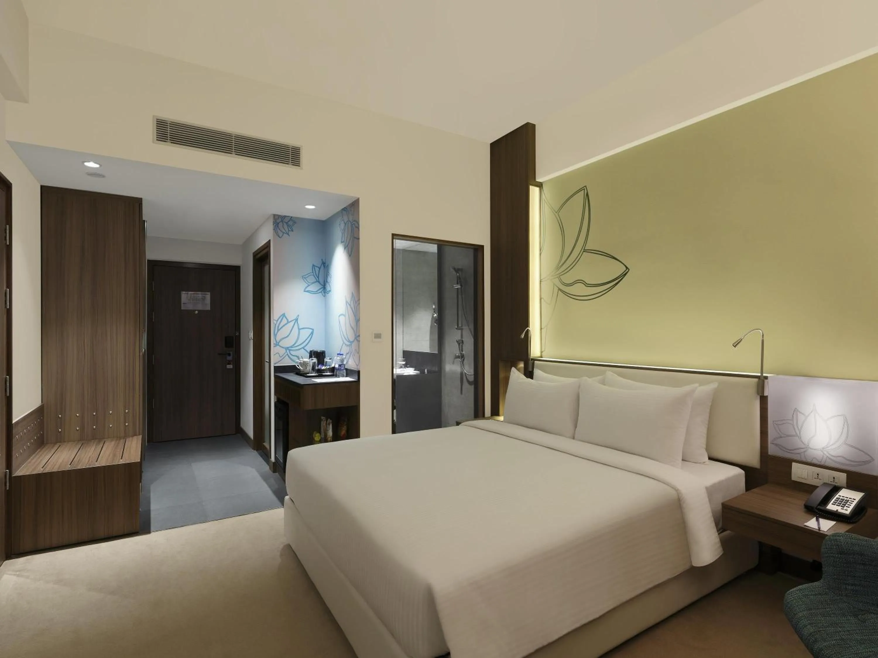Bedroom, Bed in Mercure Chennai Sriperumbudur