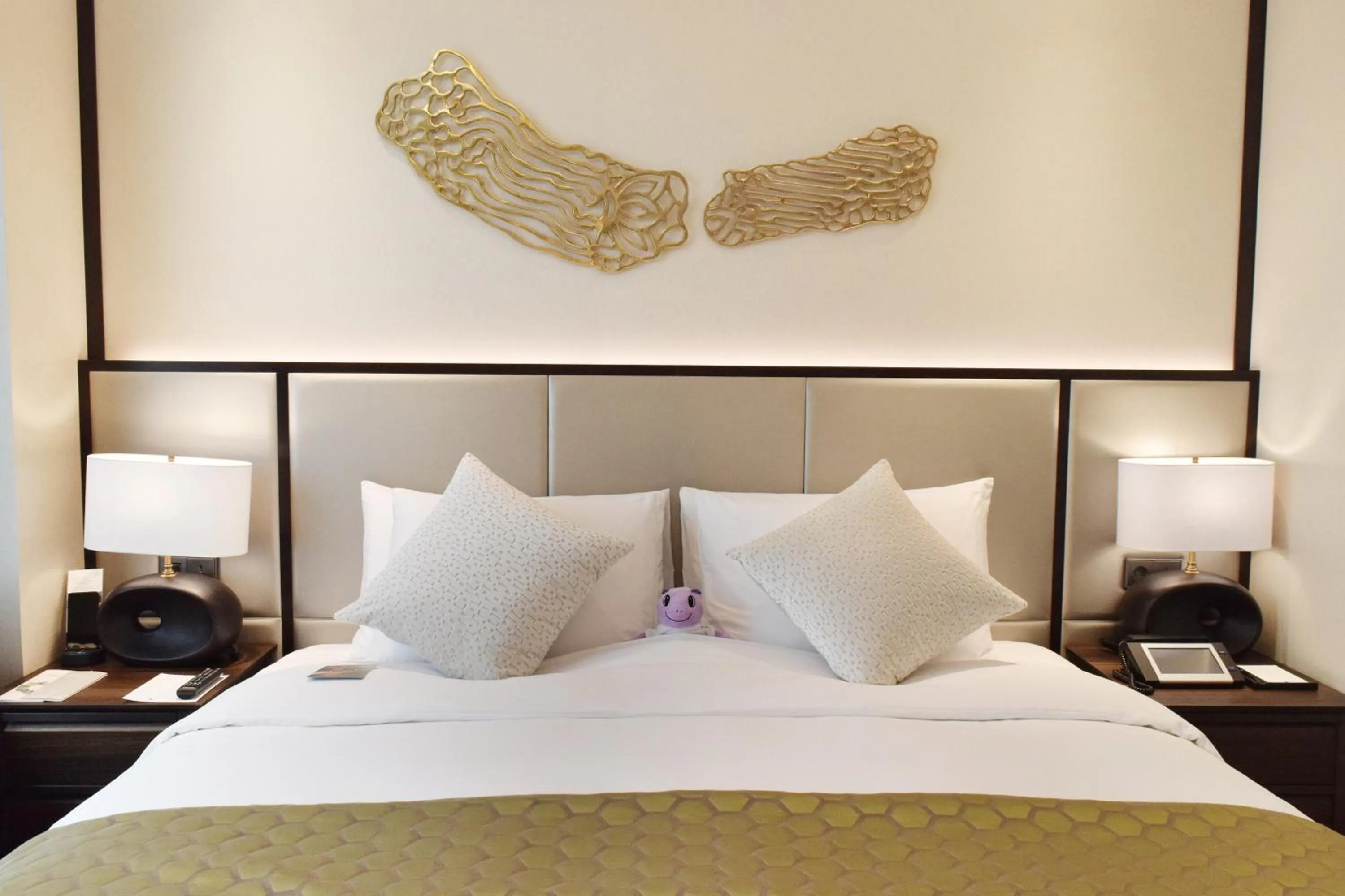 Bed in Grand Mercure Ambassador Hotel and Residences Seoul Yongsan