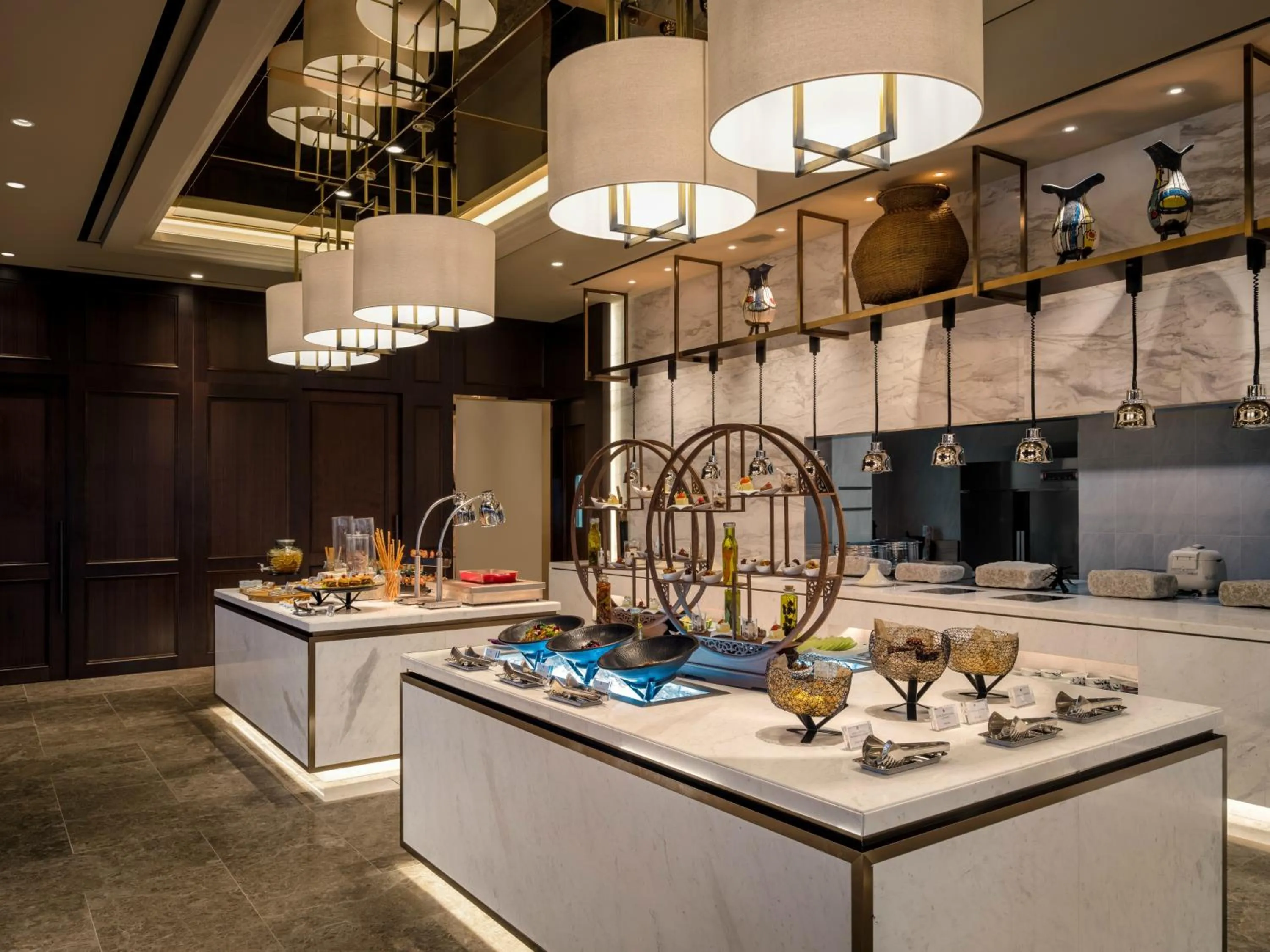 Lounge or bar in Grand Mercure Ambassador Hotel and Residences Seoul Yongsan