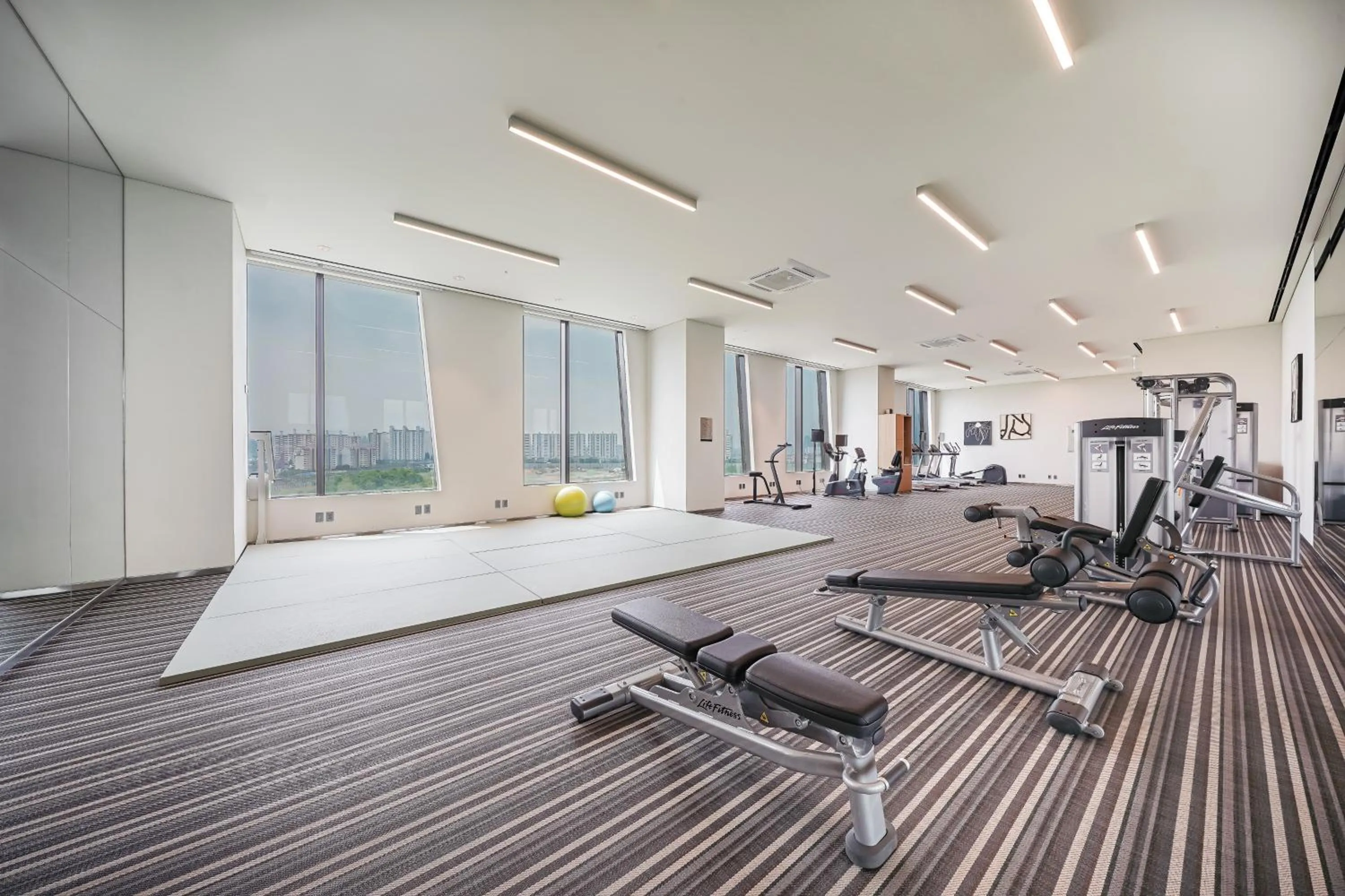 Fitness centre/facilities in ibis Styles Ambassador Seoul Yongsan