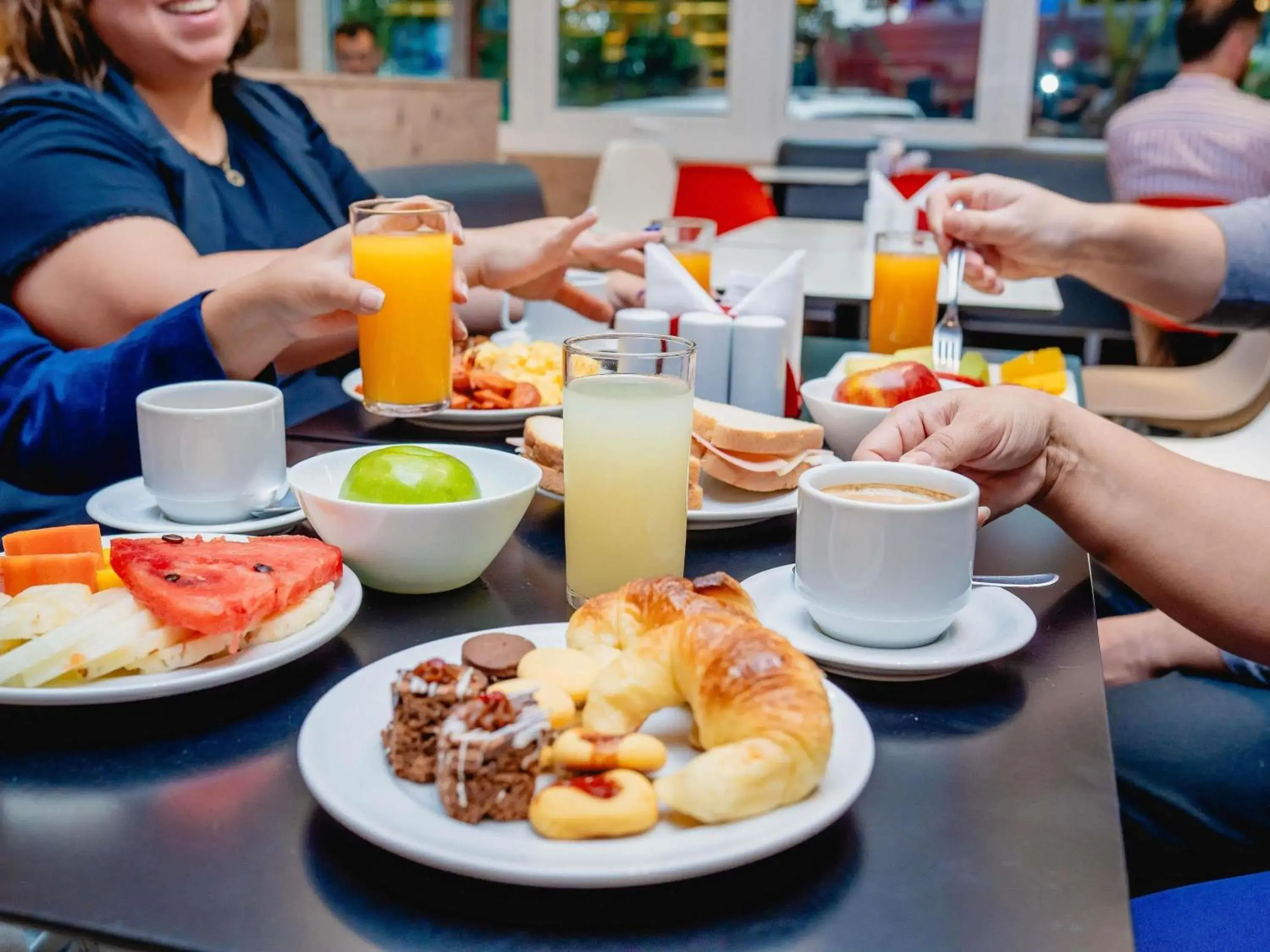 Breakfast in ibis Asuncion Breakfast in ibis Asuncion