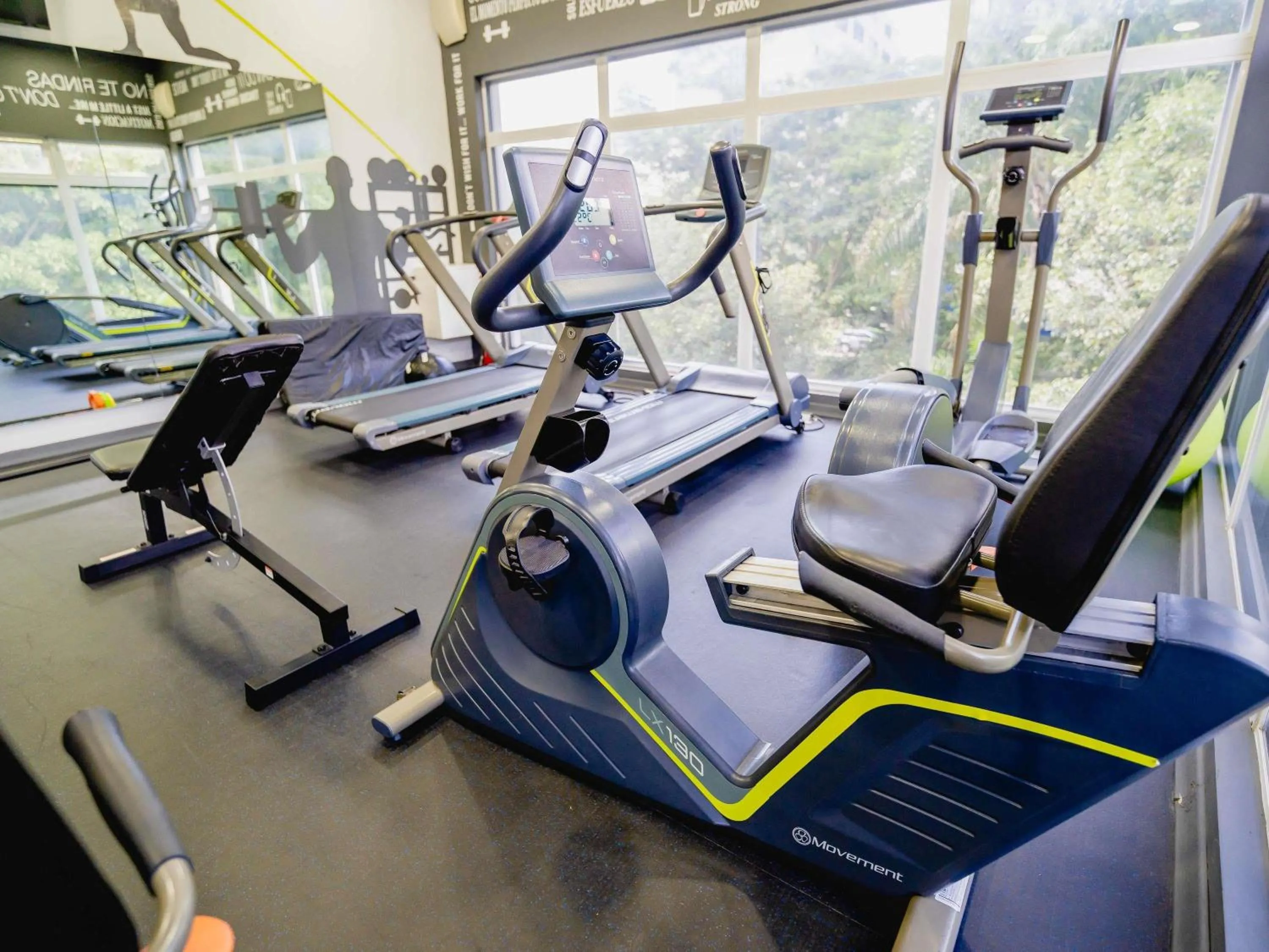 Fitness centre/facilities in ibis Asuncion