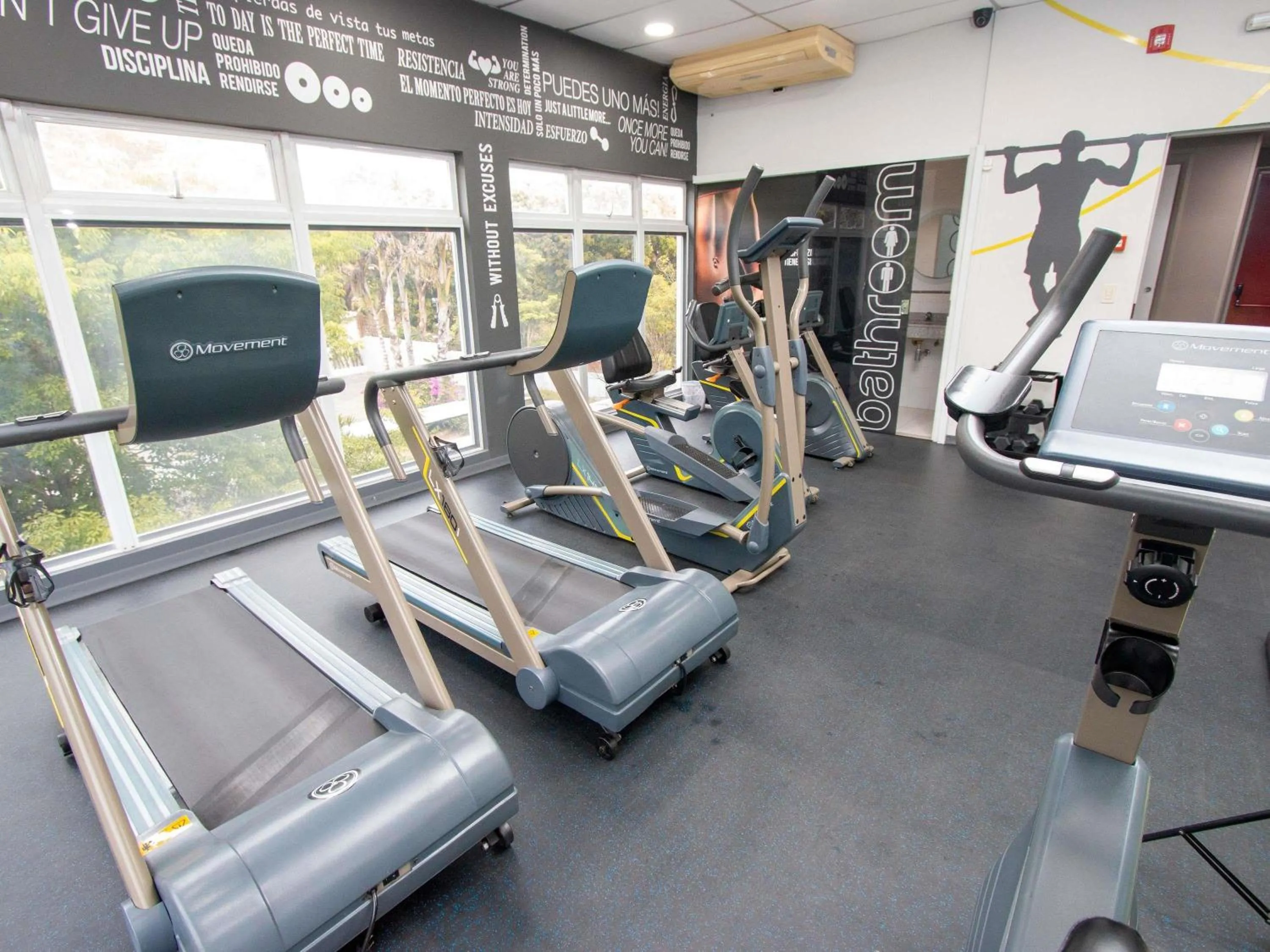 Fitness centre/facilities in ibis Asuncion