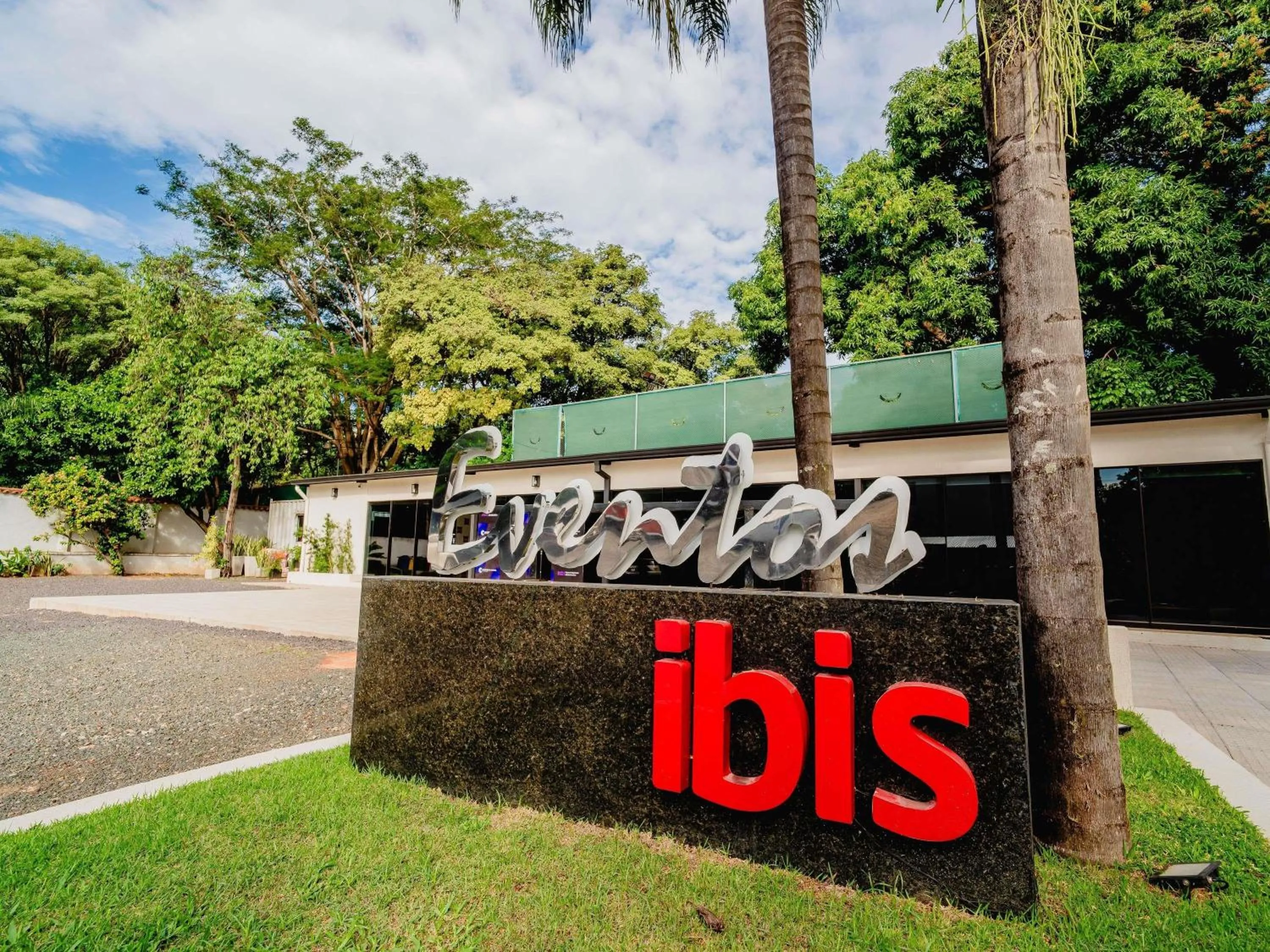 Other in ibis Asuncion