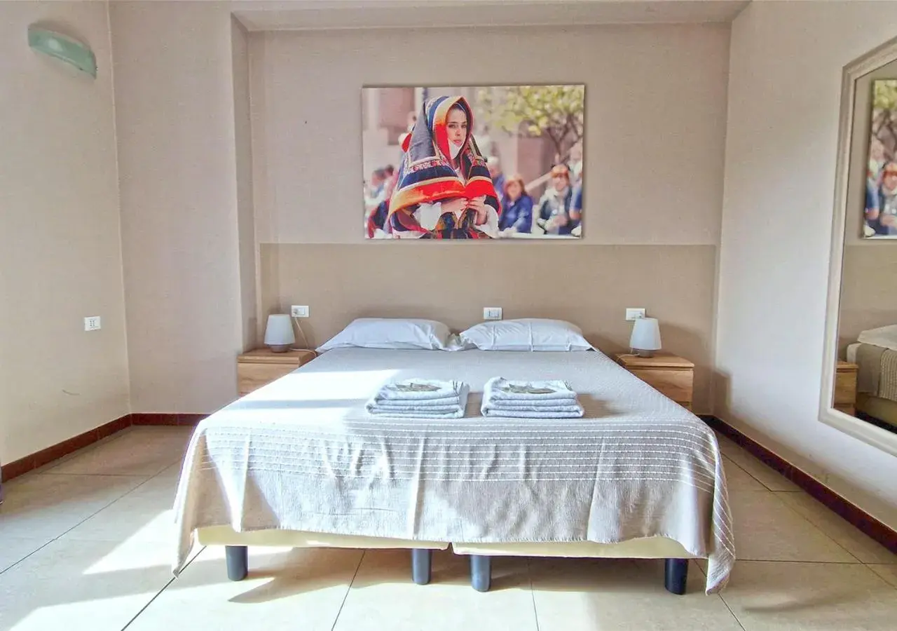 Double or Twin Room with Private Bathroom in B&B Viale San Pietro Double or Twin Room with Private Bathroom in B&B Viale San Pietro