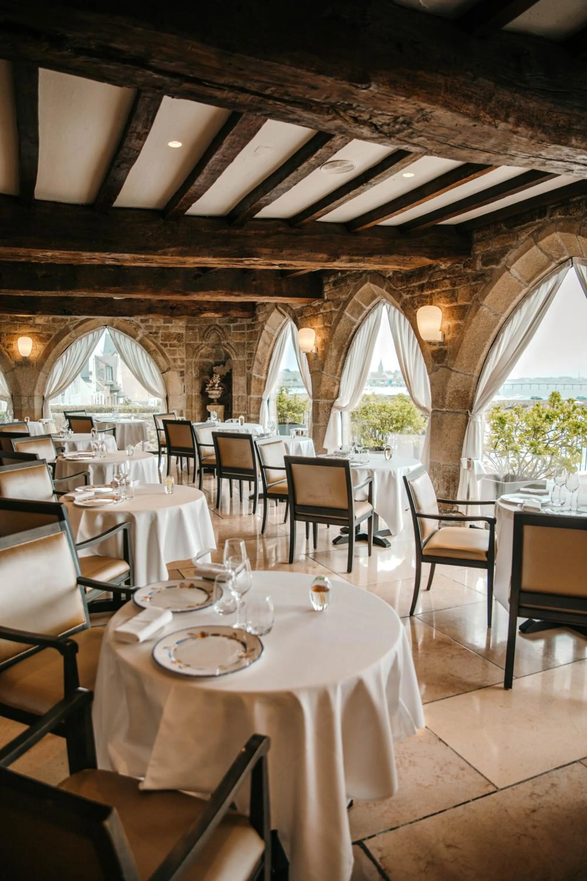 Restaurant/places to eat in Brittany & Spa Relais & Châteaux