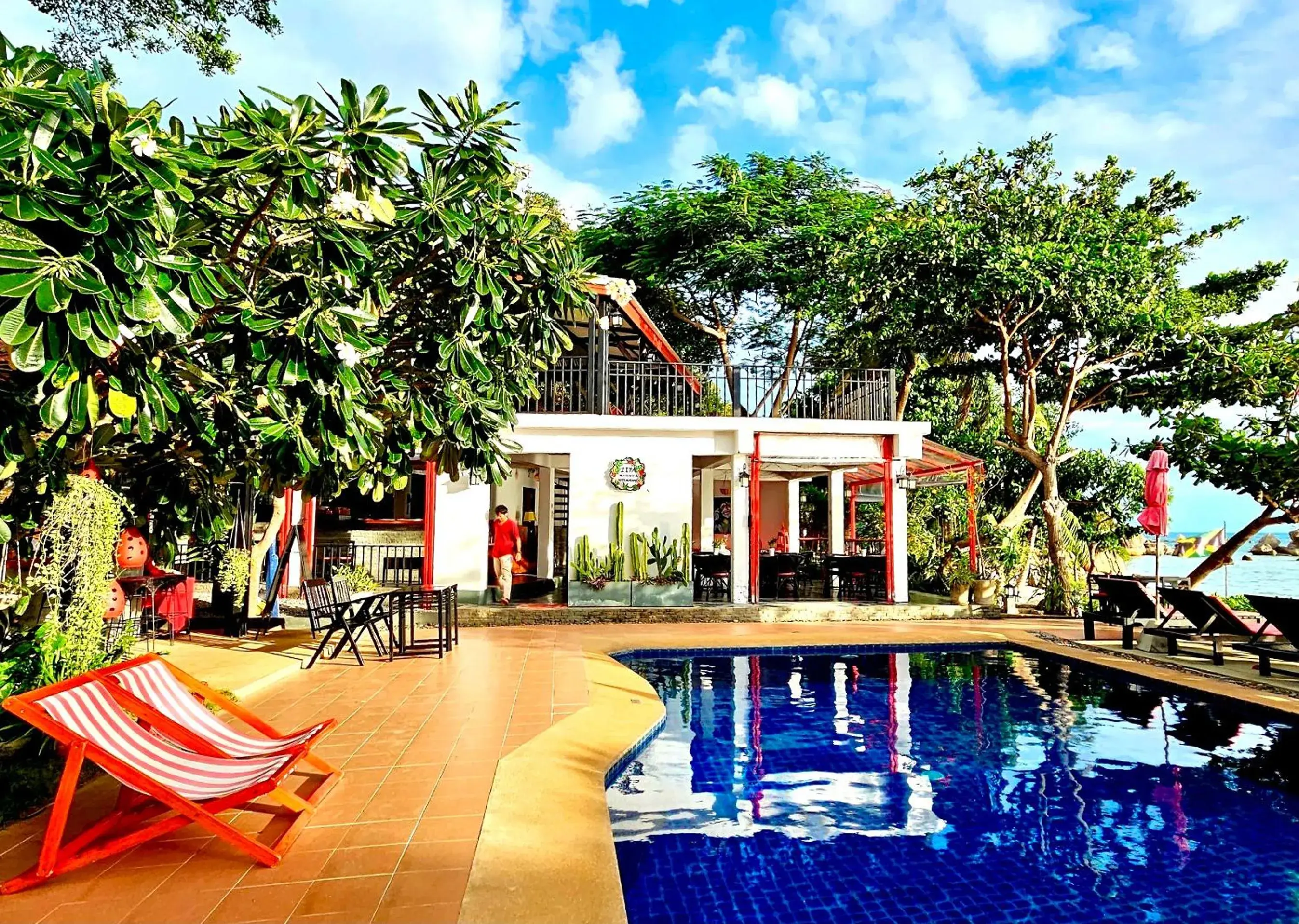 Restaurant/places to eat in Cinnamon Beach Villas Restaurant/places to eat in Cinnamon Beach Villas