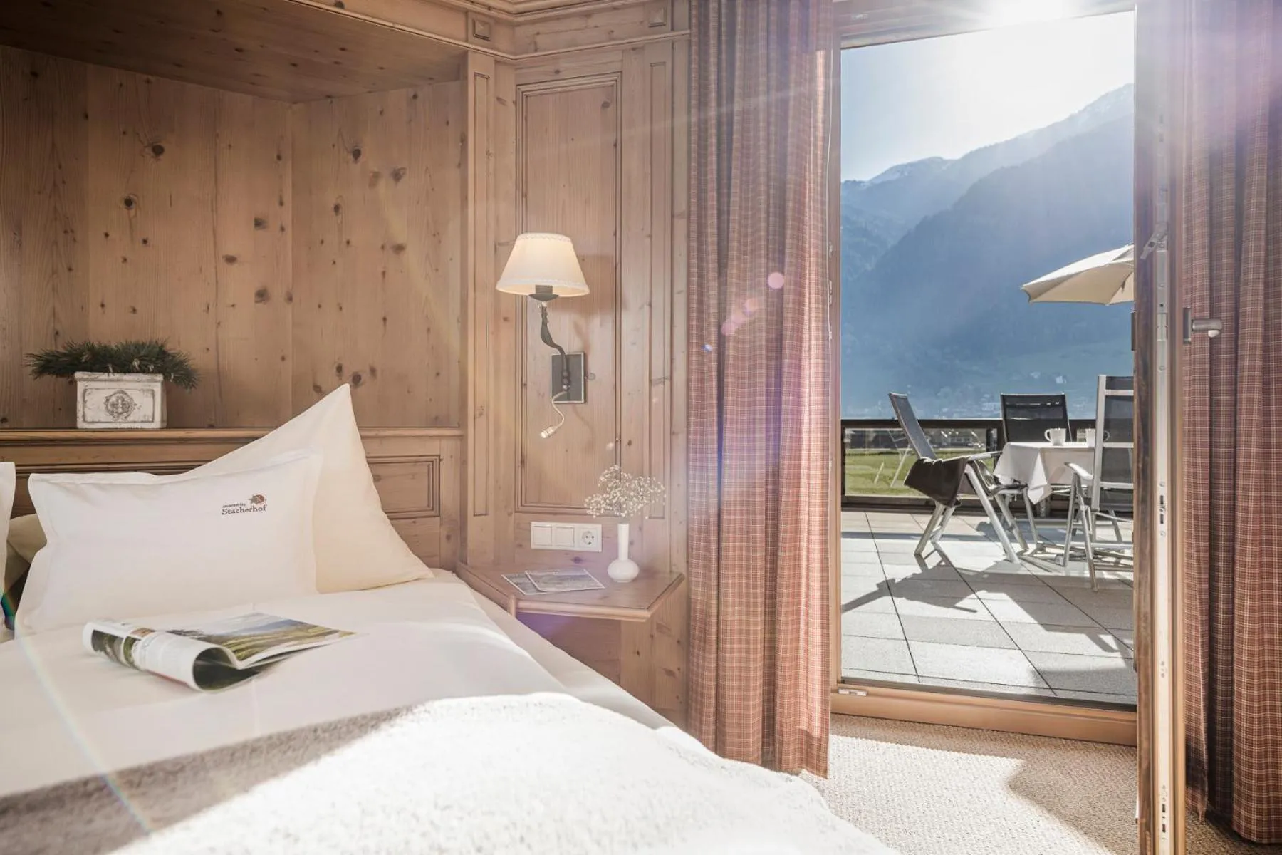 Bed in Aparthotel Stacherhof
