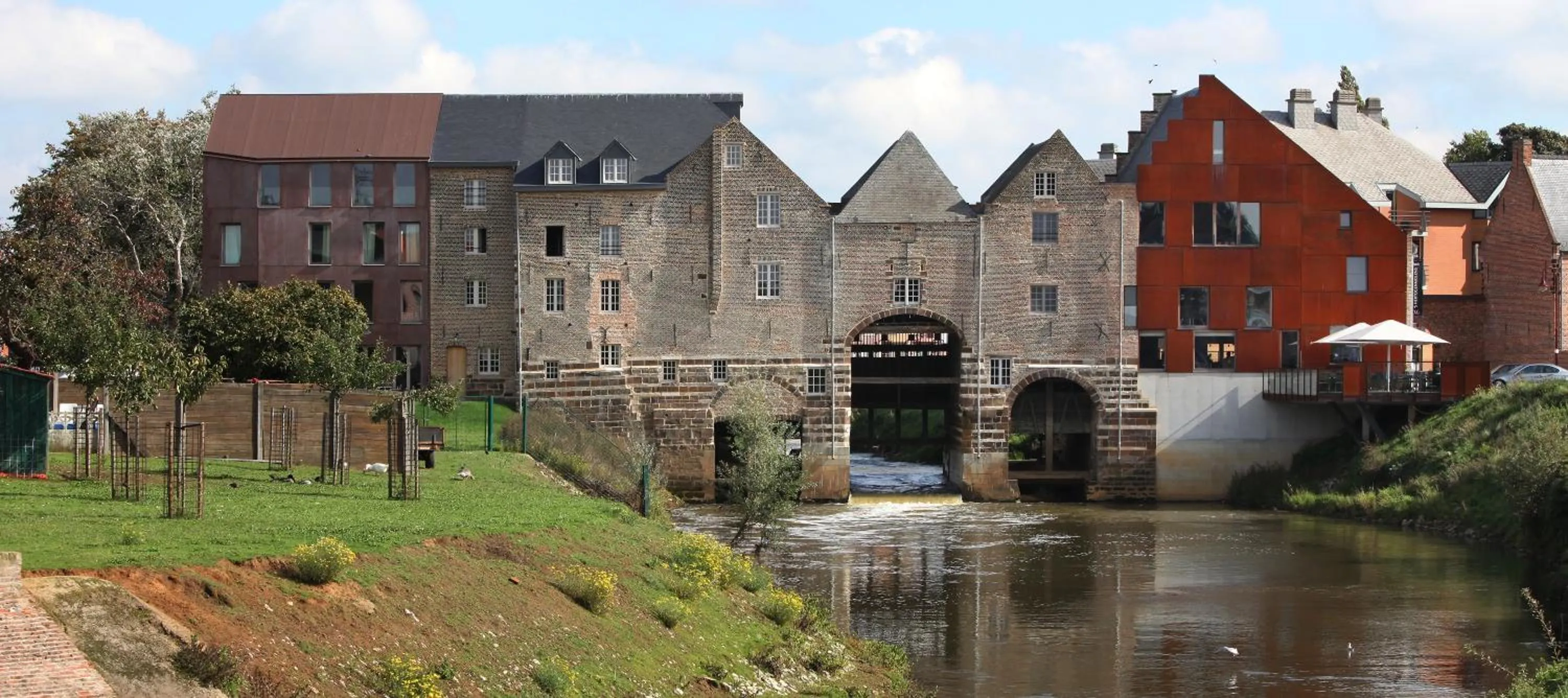 Property building in 'S Hertogenmolens Hotel