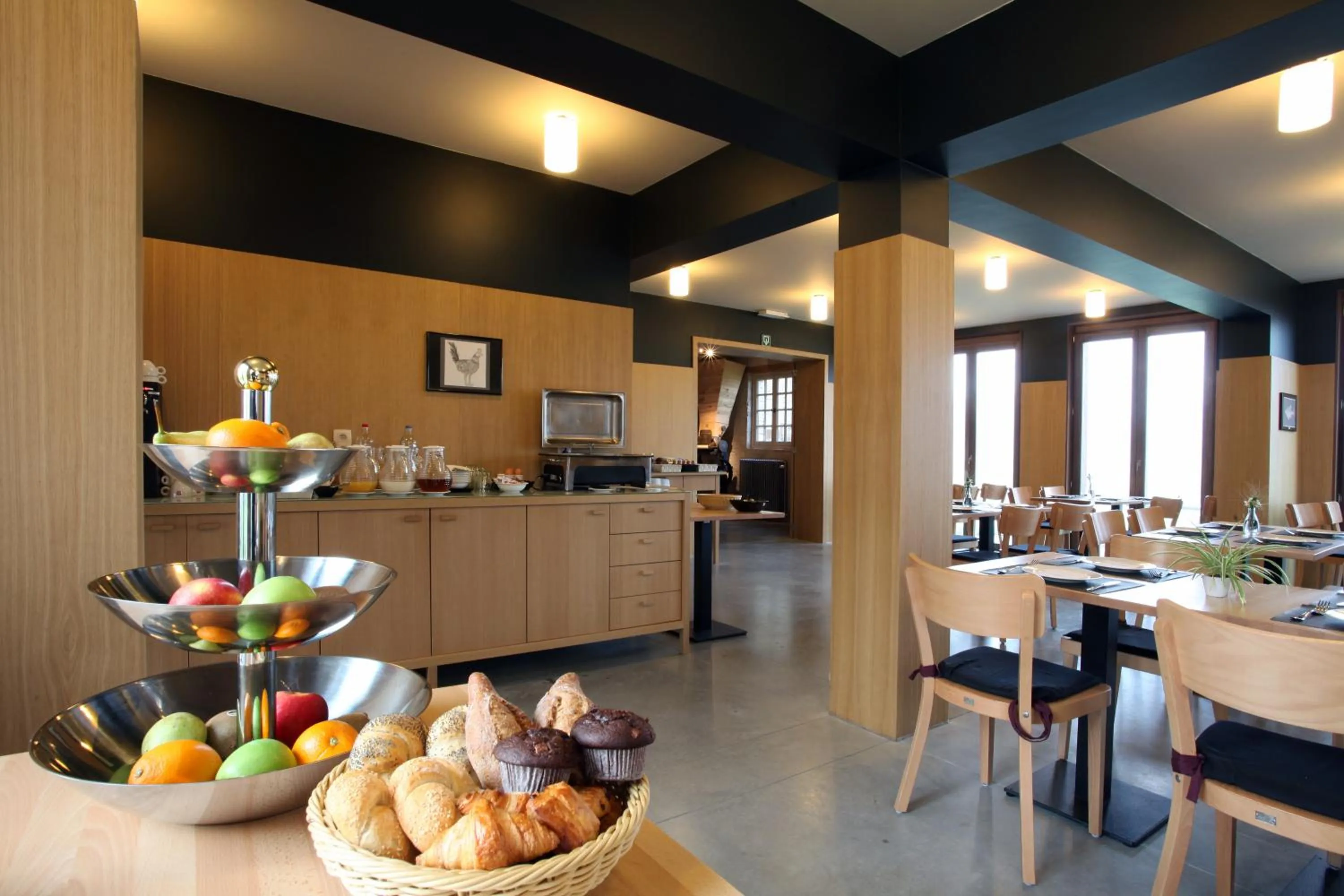 Restaurant/places to eat in 'S Hertogenmolens Hotel