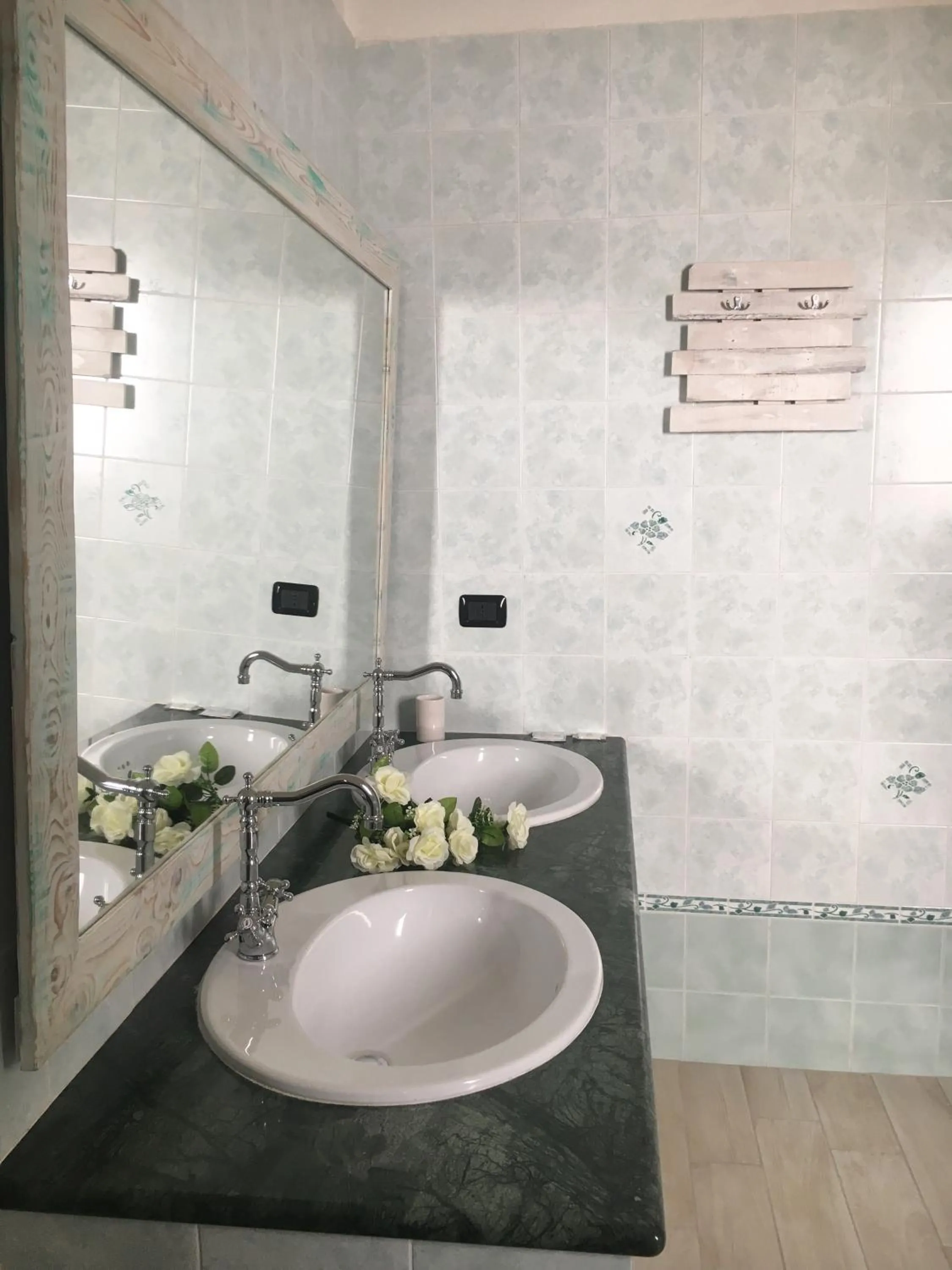 Shower in Ai Raggi di Sole