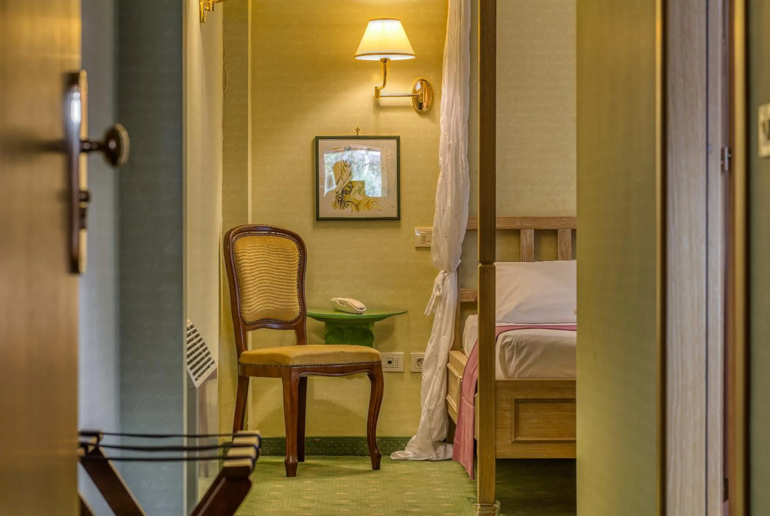 Photo of the whole room, Bed in Hotel Des Reves