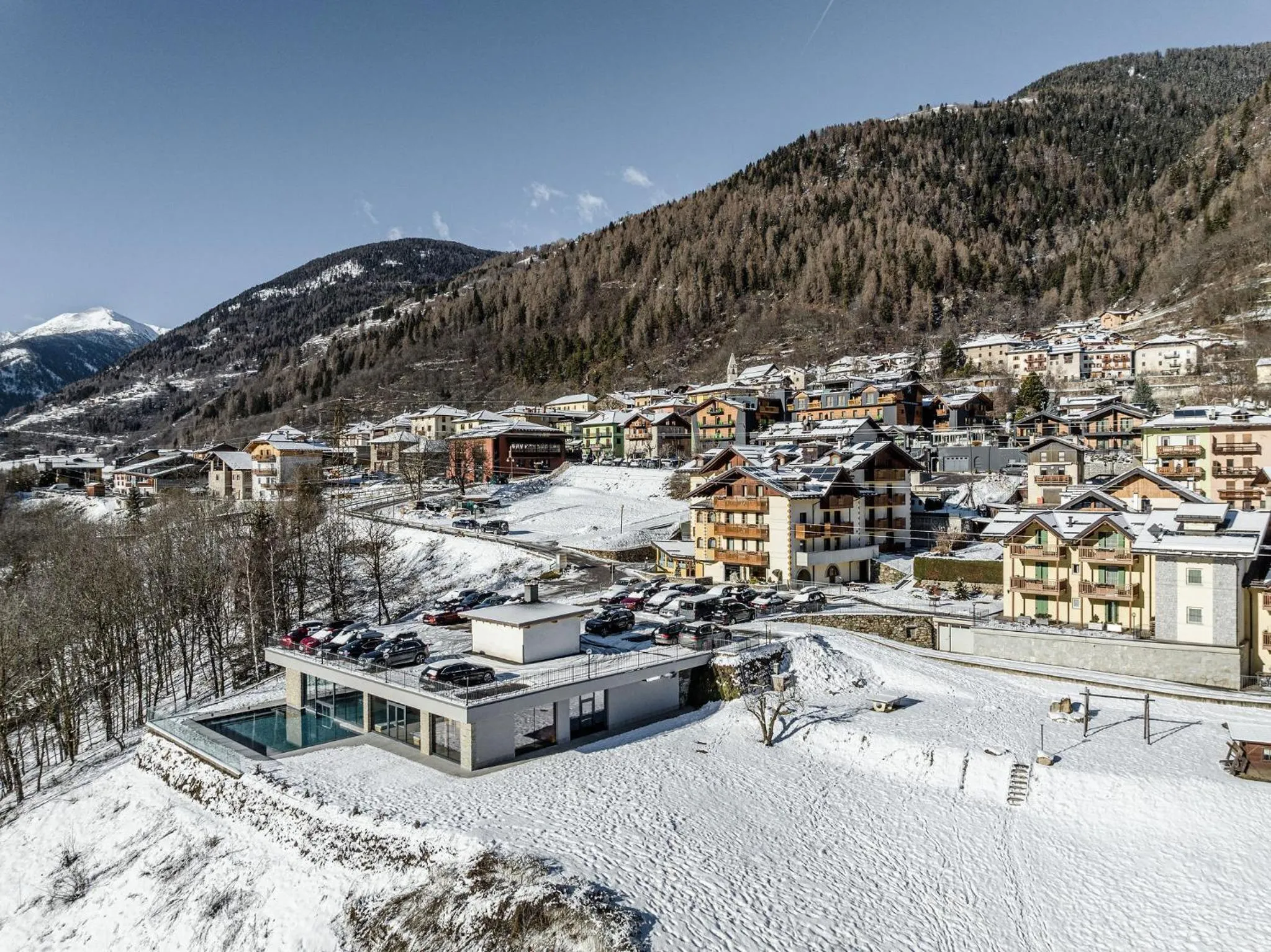 Swimming pool in Gaia Residence Hotel