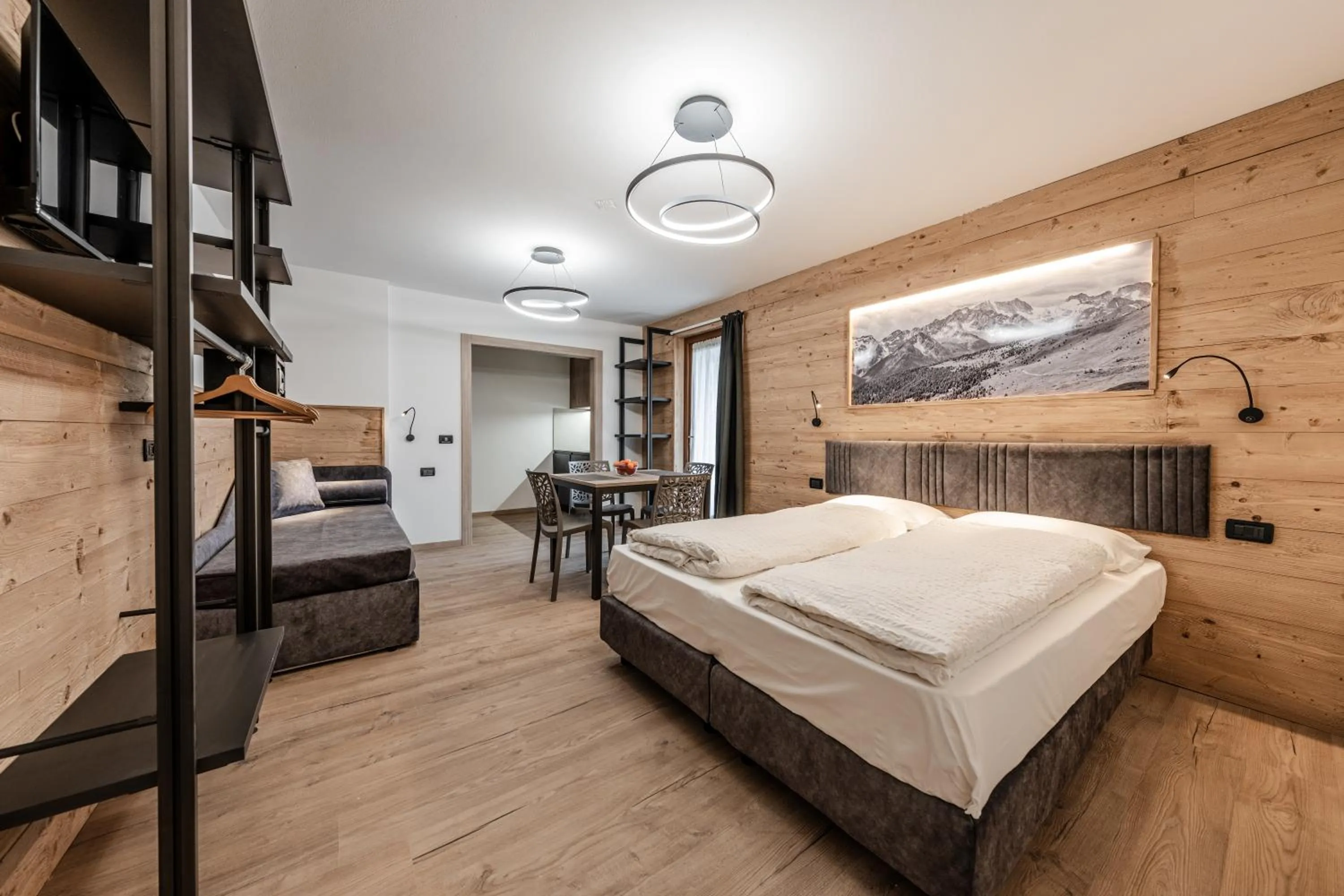 Photo of the whole room, Bed in Gaia Residence Hotel