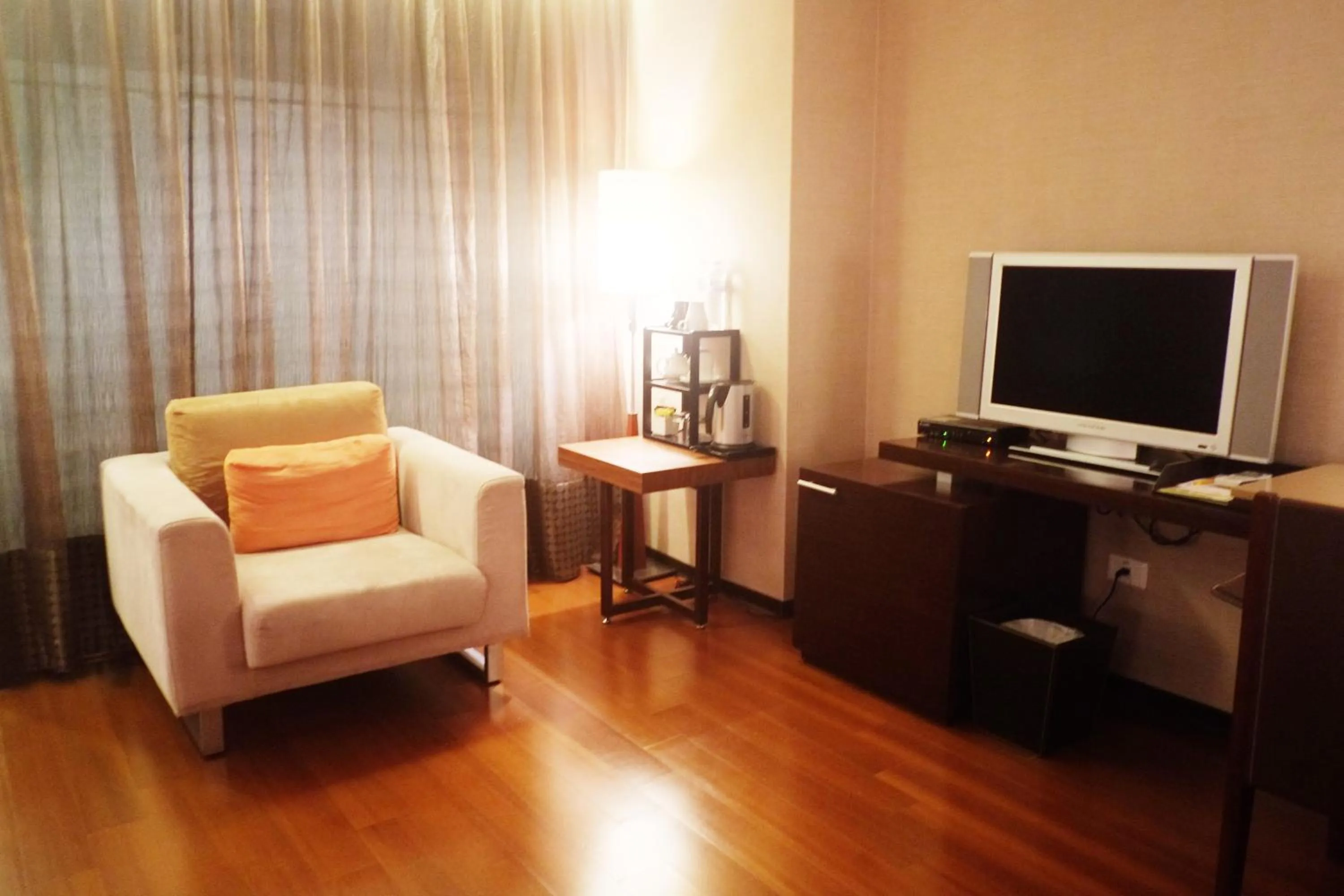 TV and multimedia in Aqua Bella Hotel