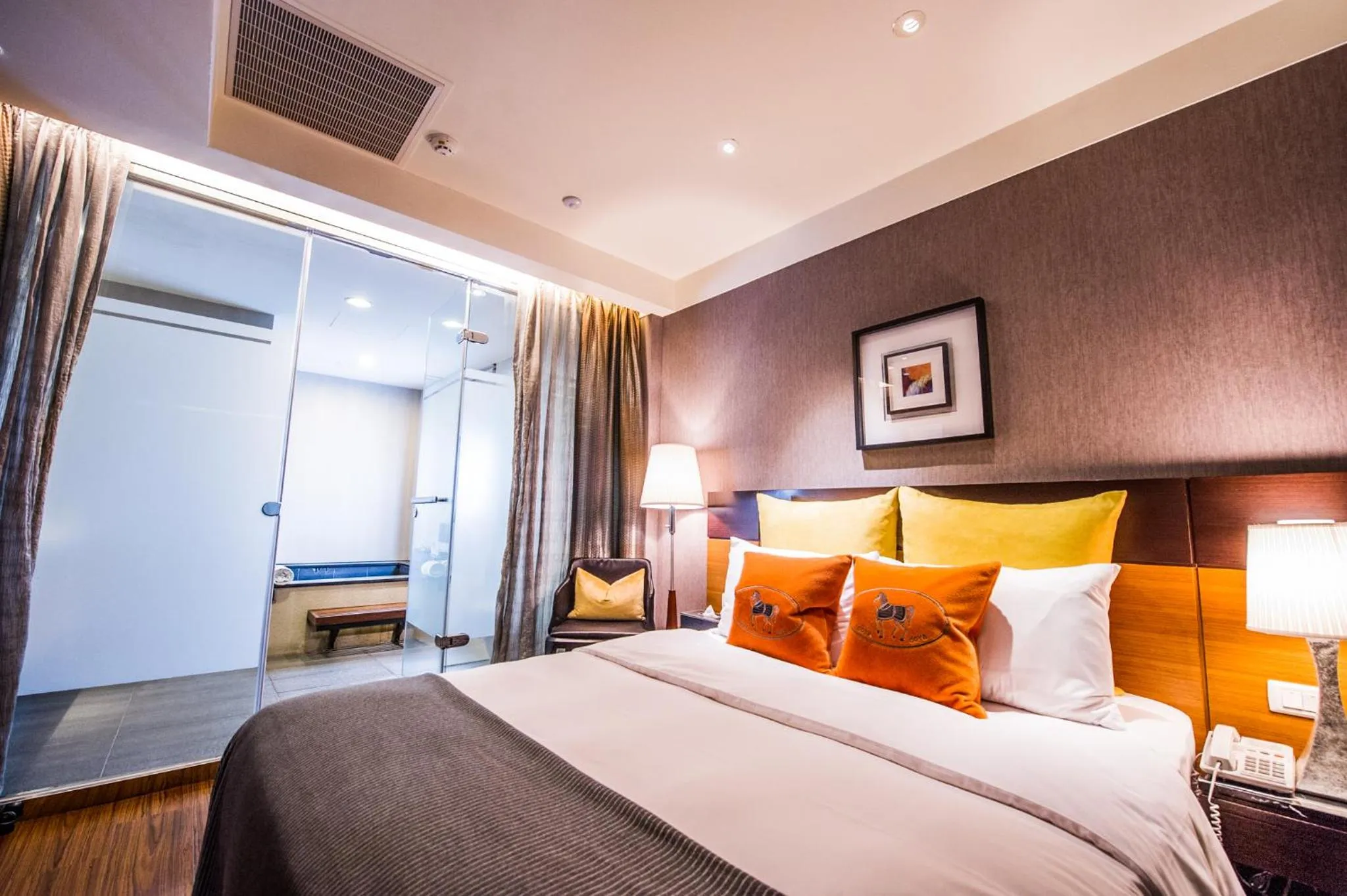 Bed in Aqua Bella Hotel