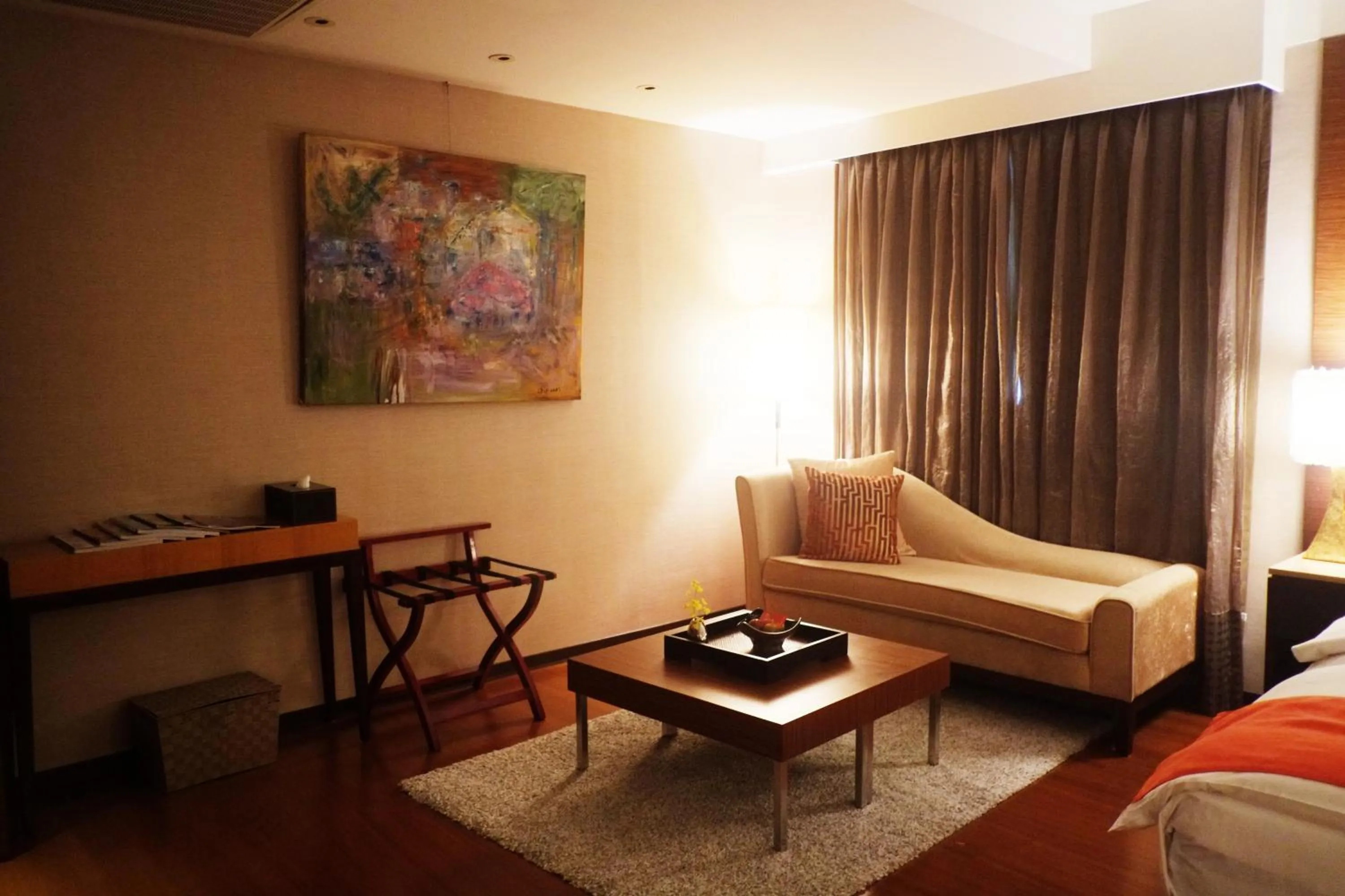 Seating area in Aqua Bella Hotel