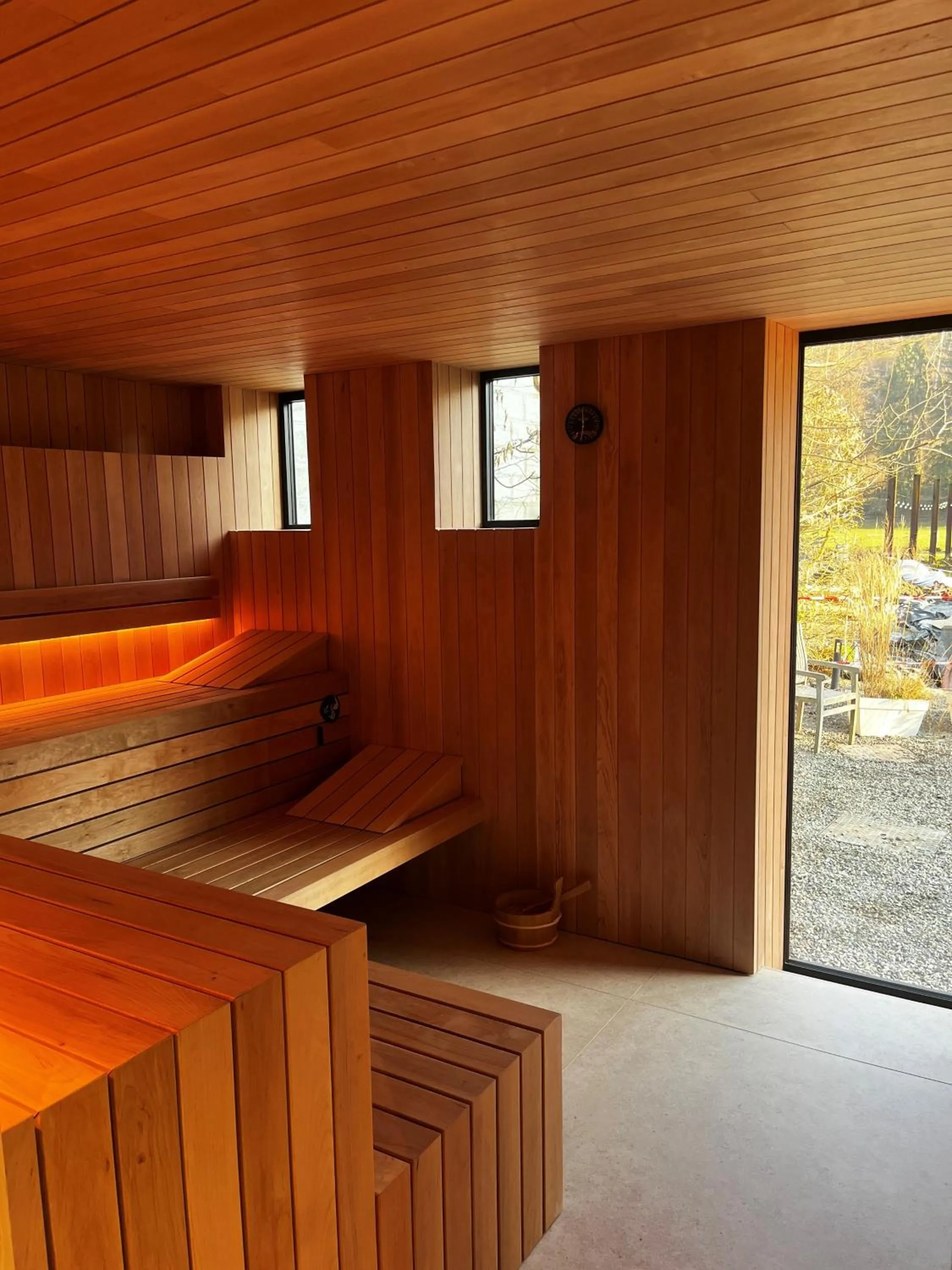 Sauna in Hostellerie La Claire Fontaine, Logis hôtels & Spa