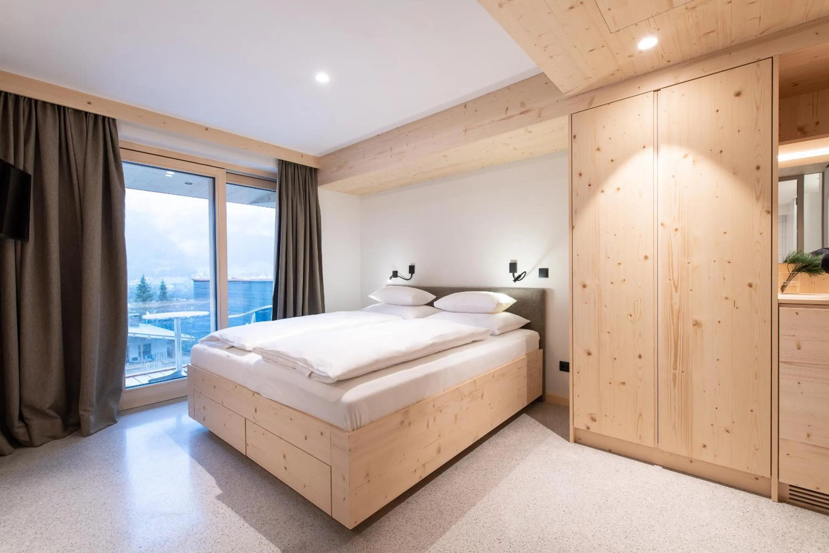 Bed in Mari Pop Hotel