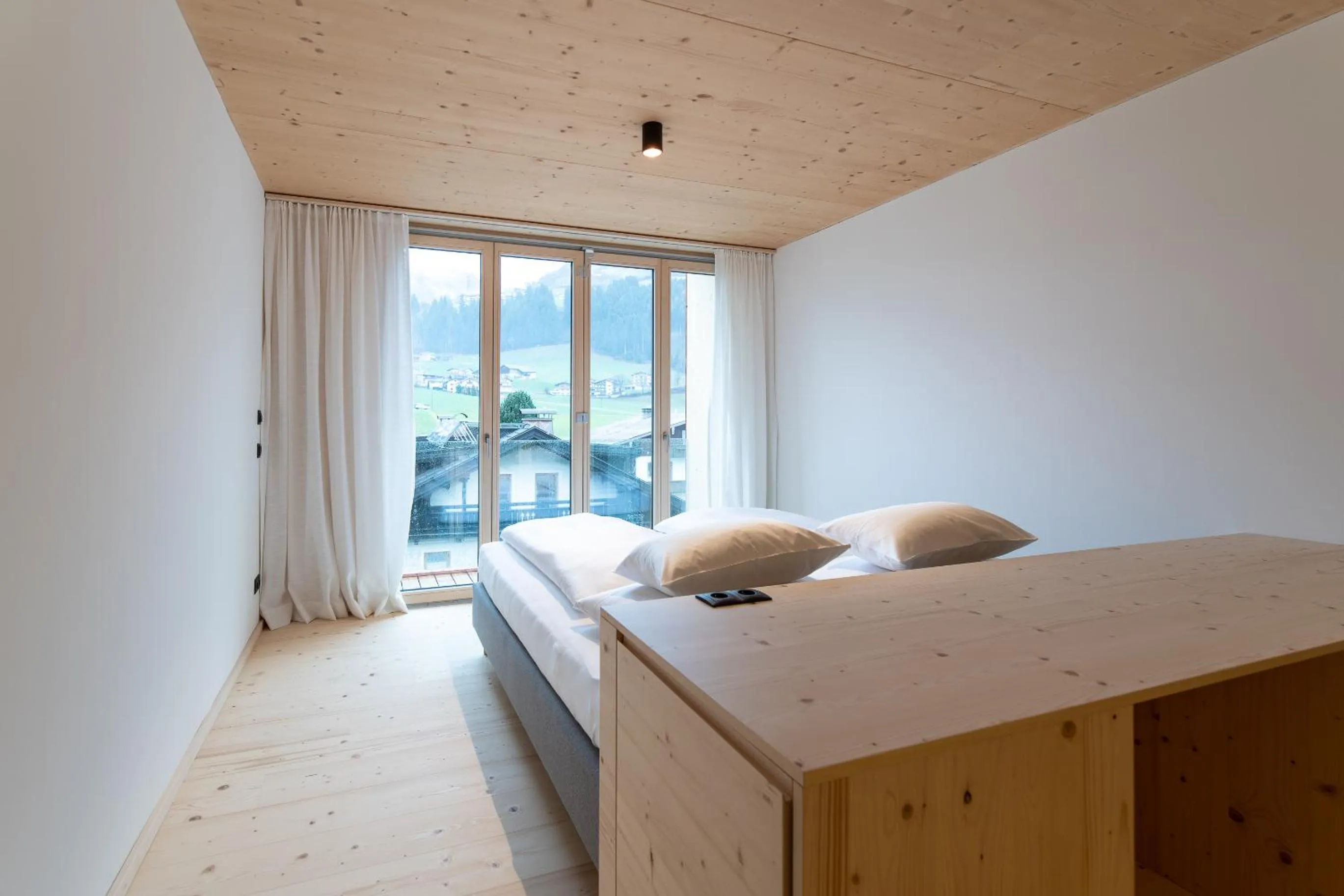 Mountain view, Bed in Mari Pop Hotel