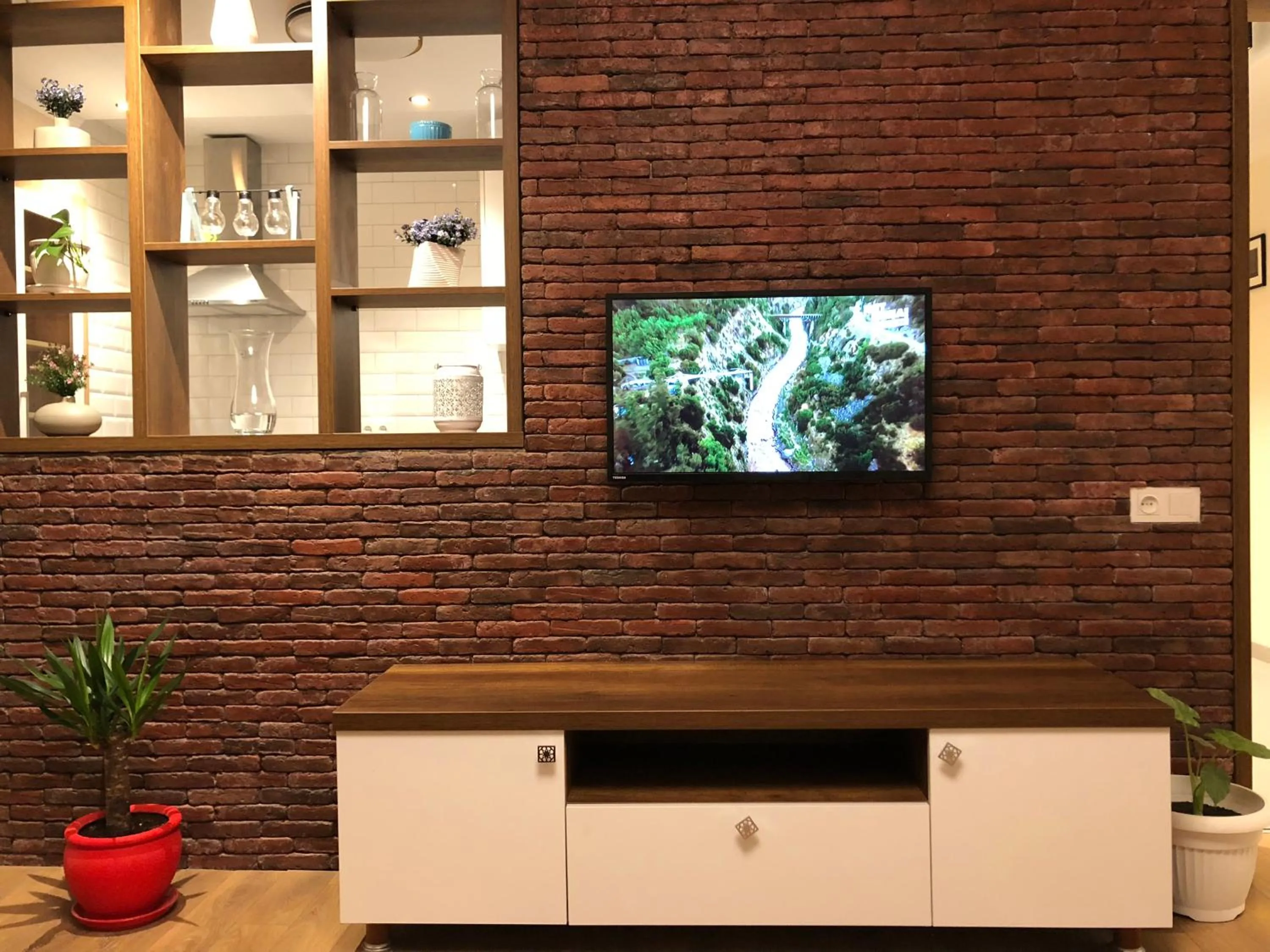 Living room in Flat 139 - Old Tbilisi