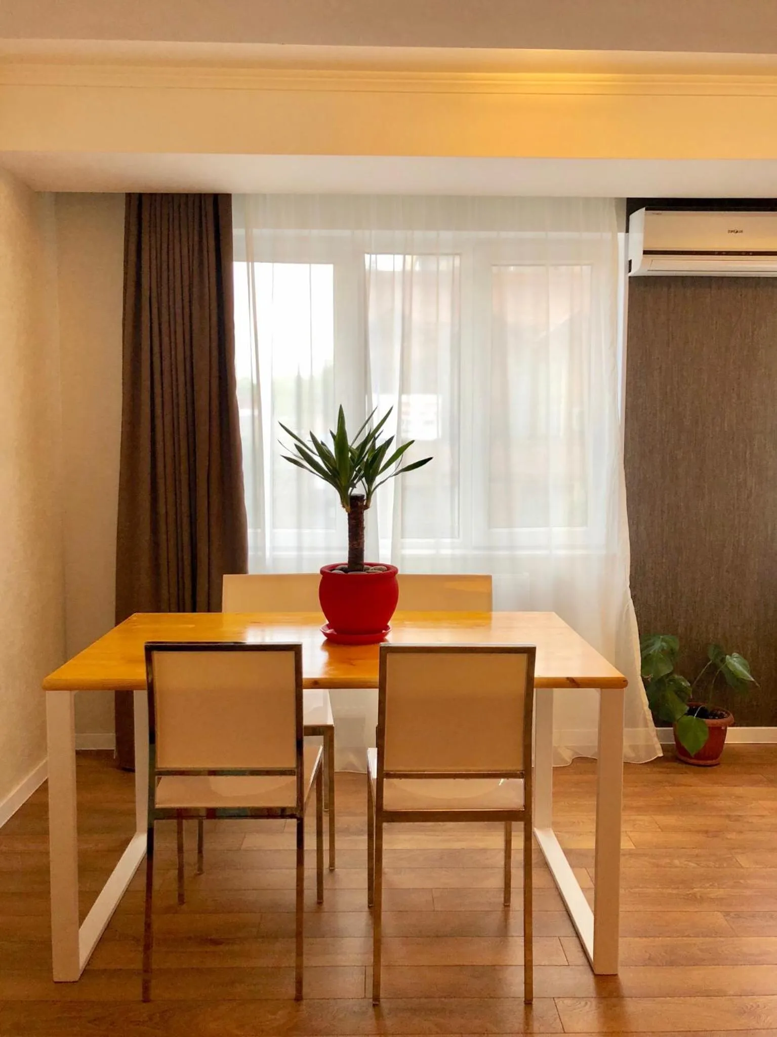 Dining area in Flat 139 - Old Tbilisi