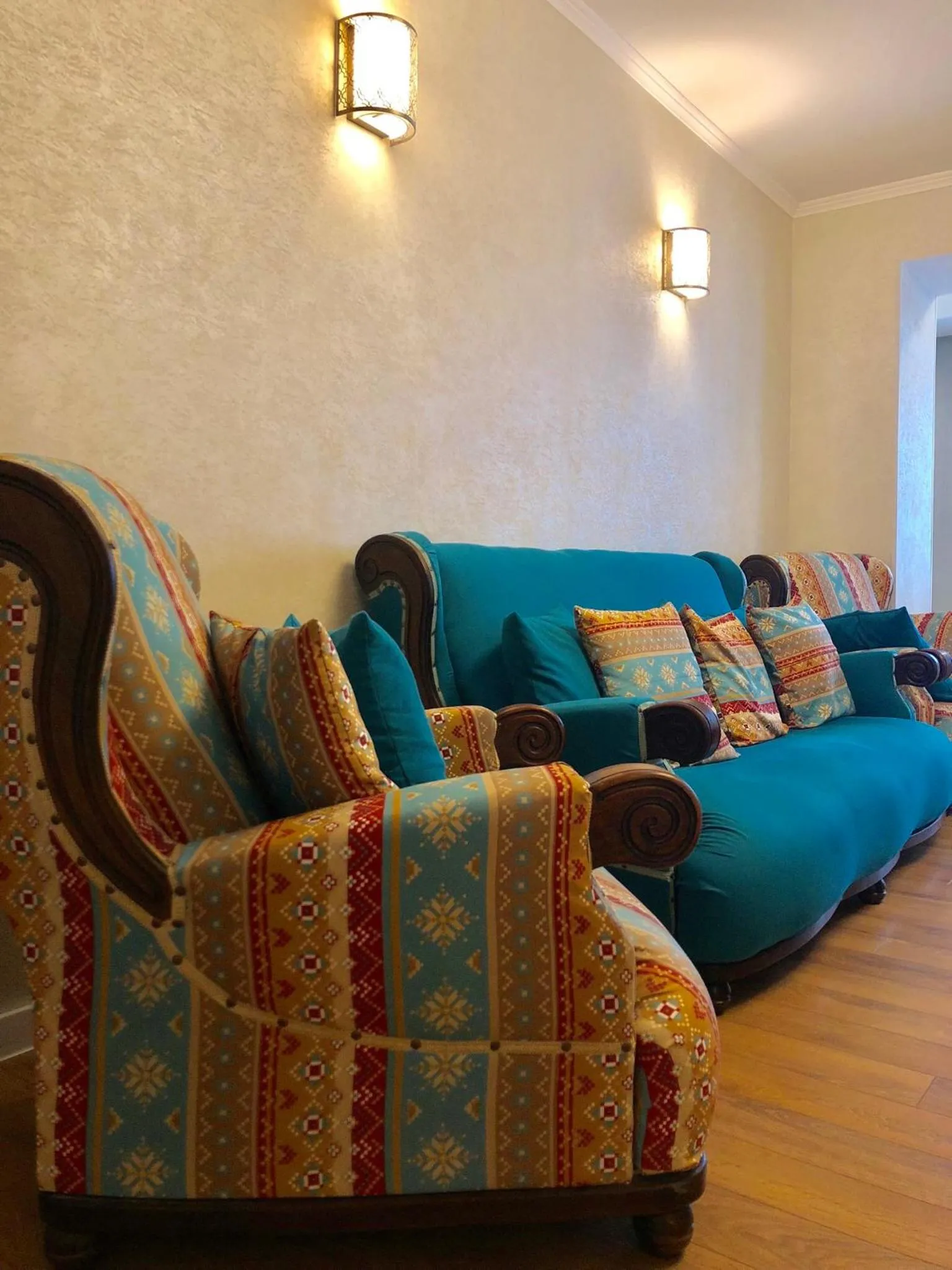 Living room in Flat 139 - Old Tbilisi