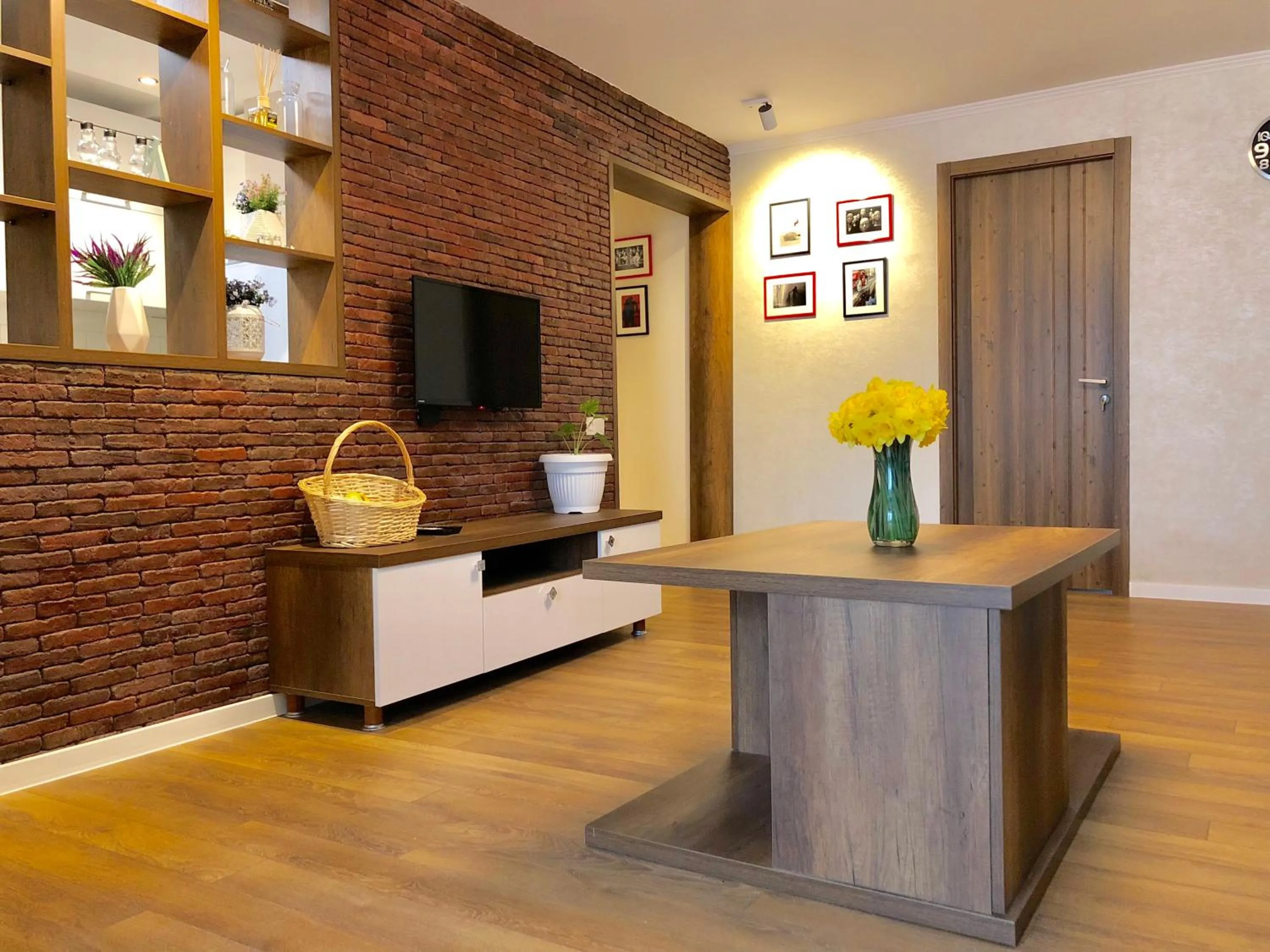 Living room in Flat 139 - Old Tbilisi