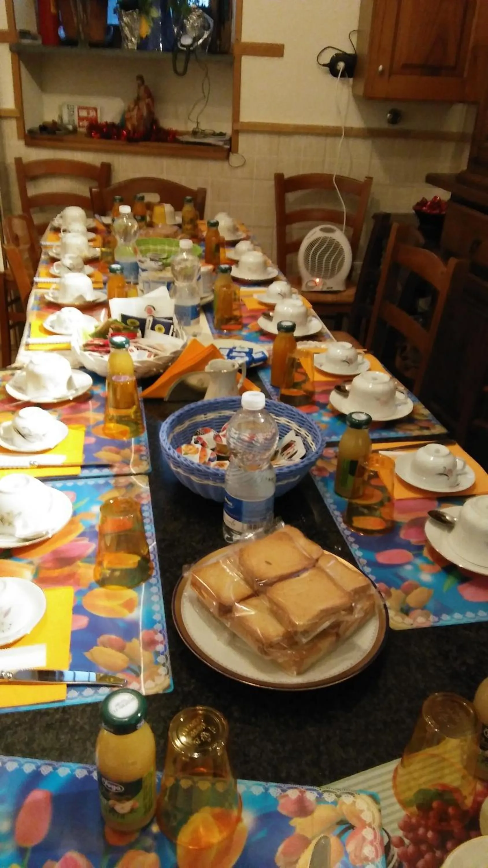 Communal kitchen in La Stella del Sud