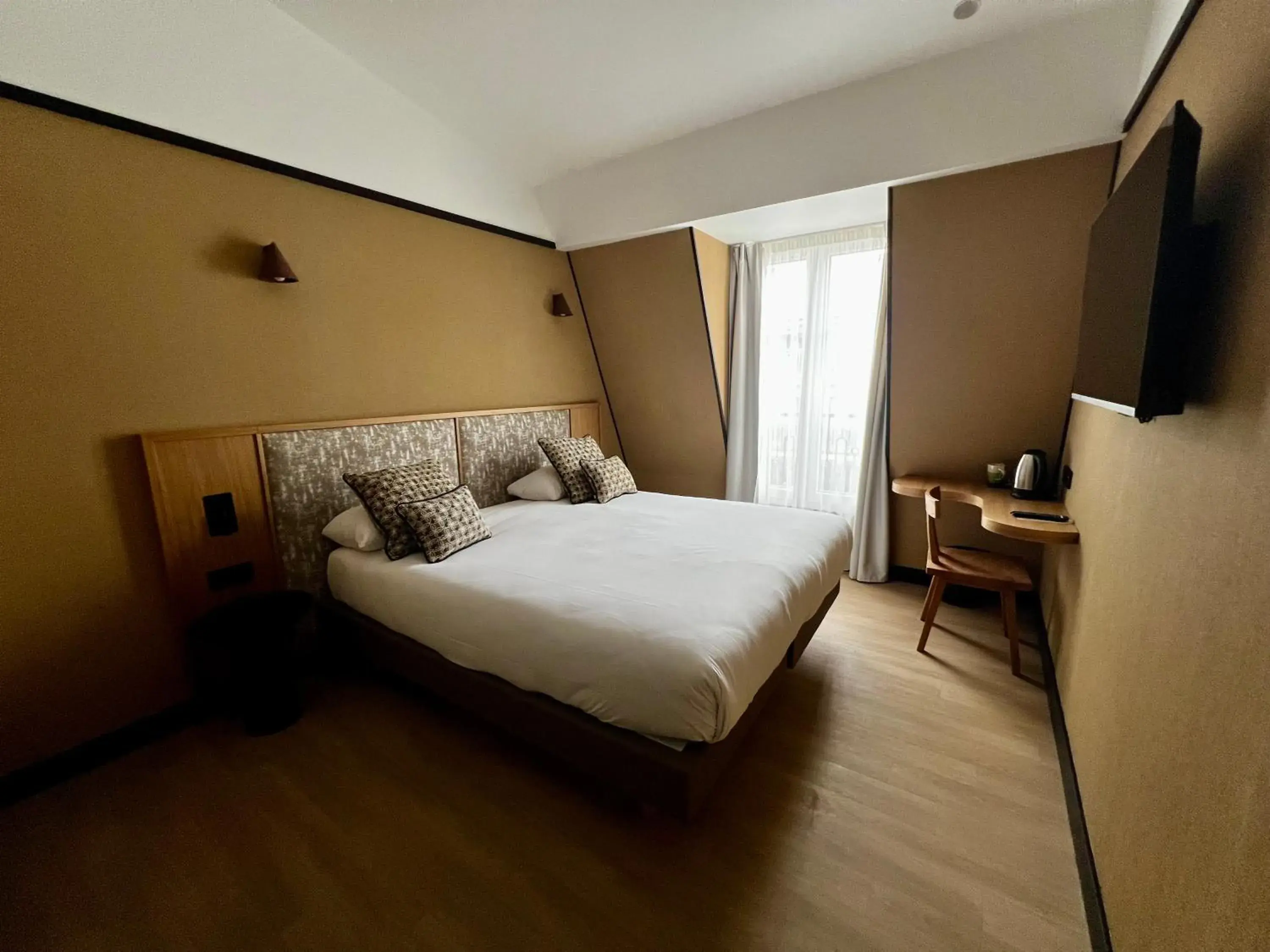 Photo of the whole room, Bed in Amiral-Fondary Photo of the whole room, Bed in Amiral-Fondary