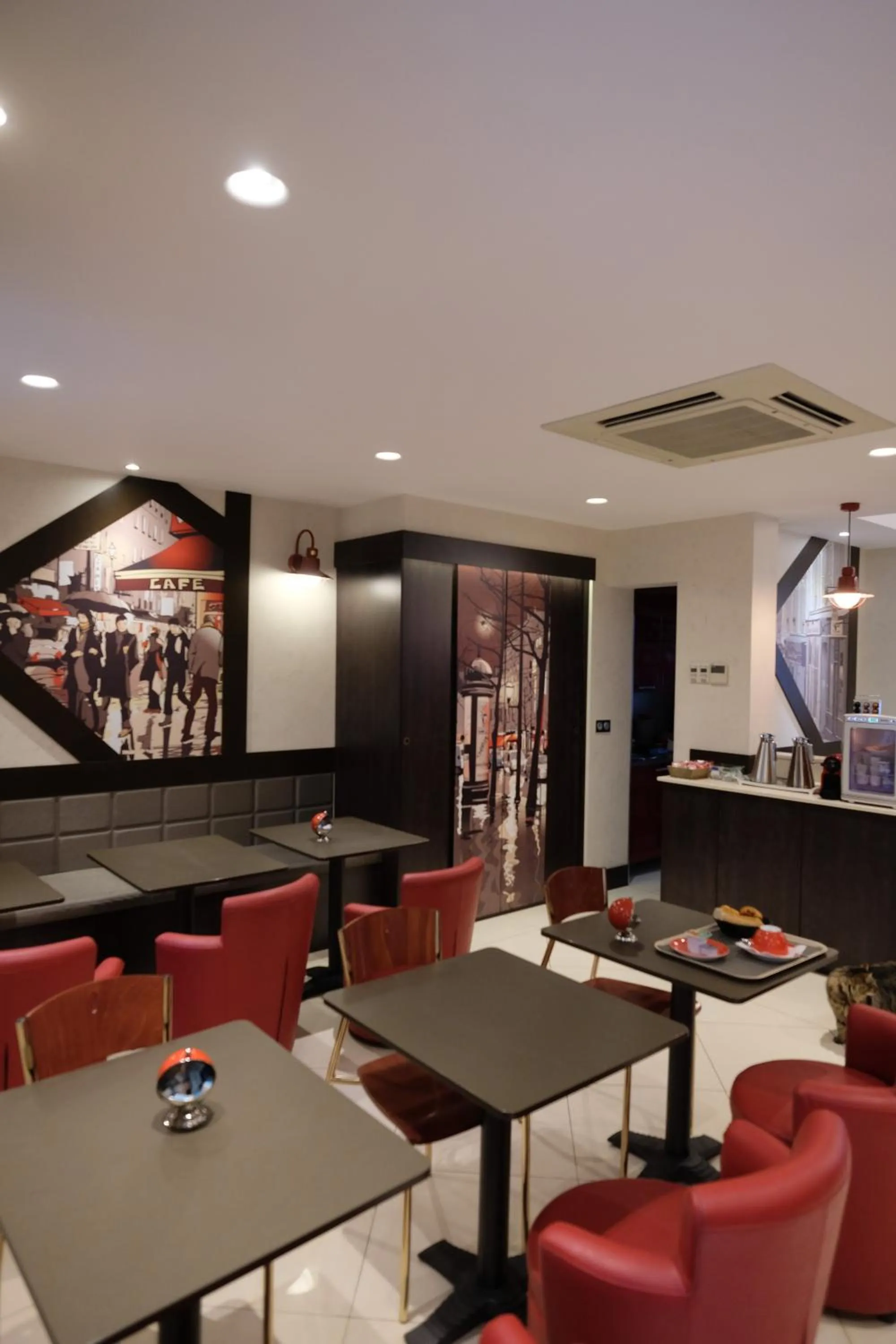 Breakfast in Amiral-Fondary