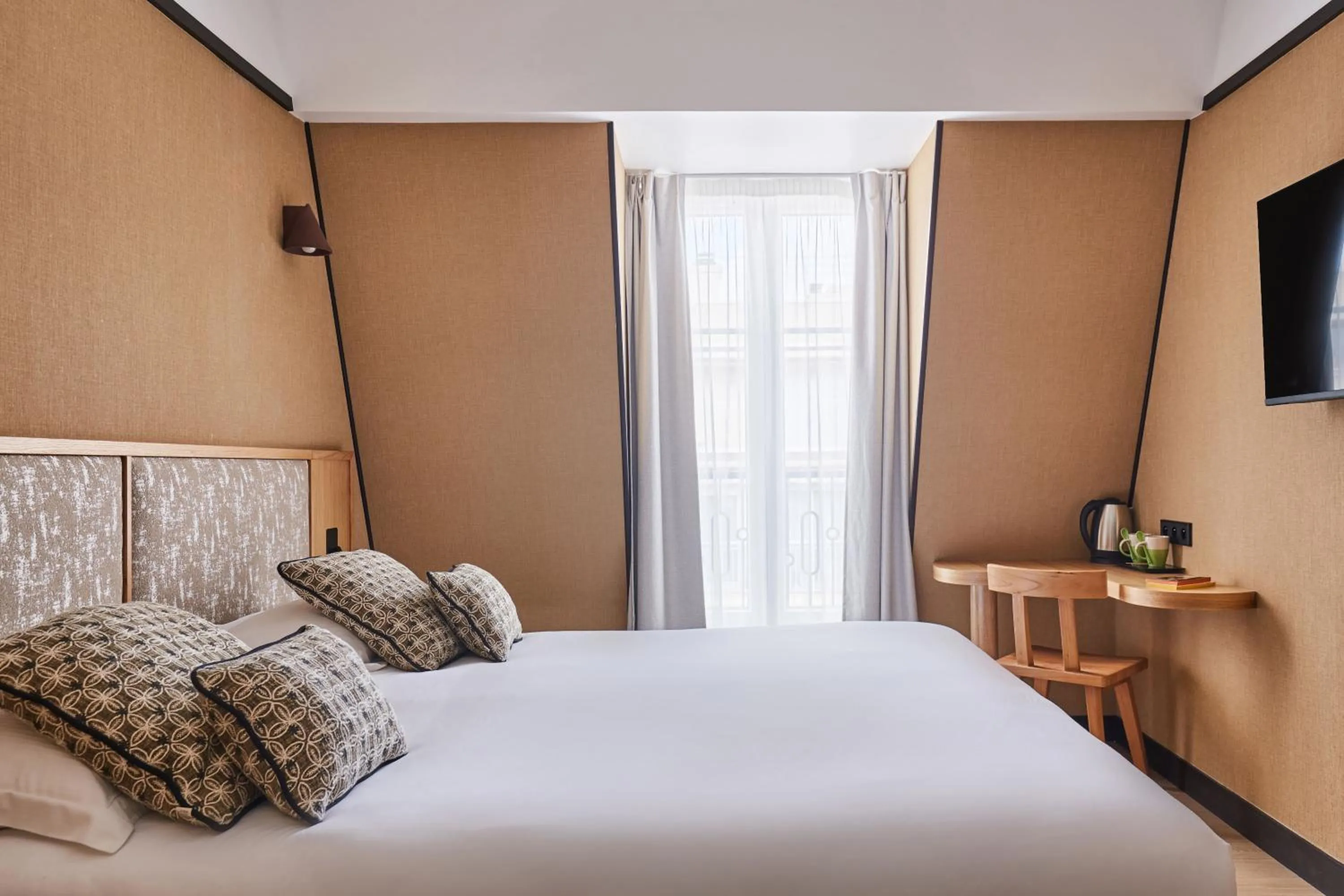 Bedroom, Bed in Amiral-Fondary