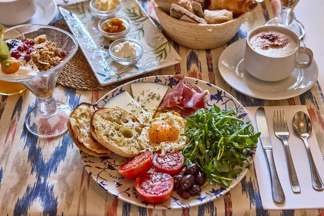 Breakfast in Can Busquets