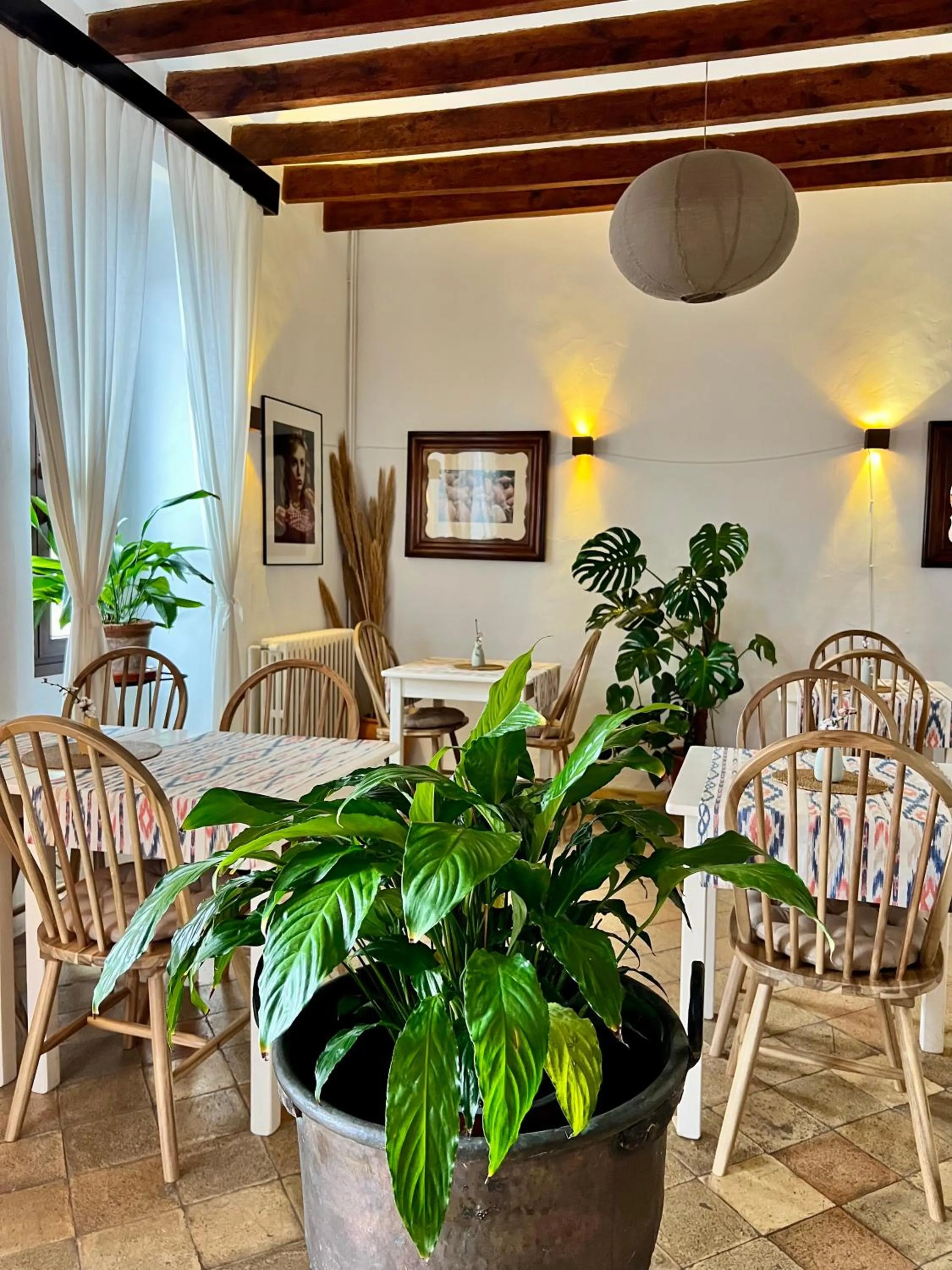 Restaurant/places to eat in Can Busquets