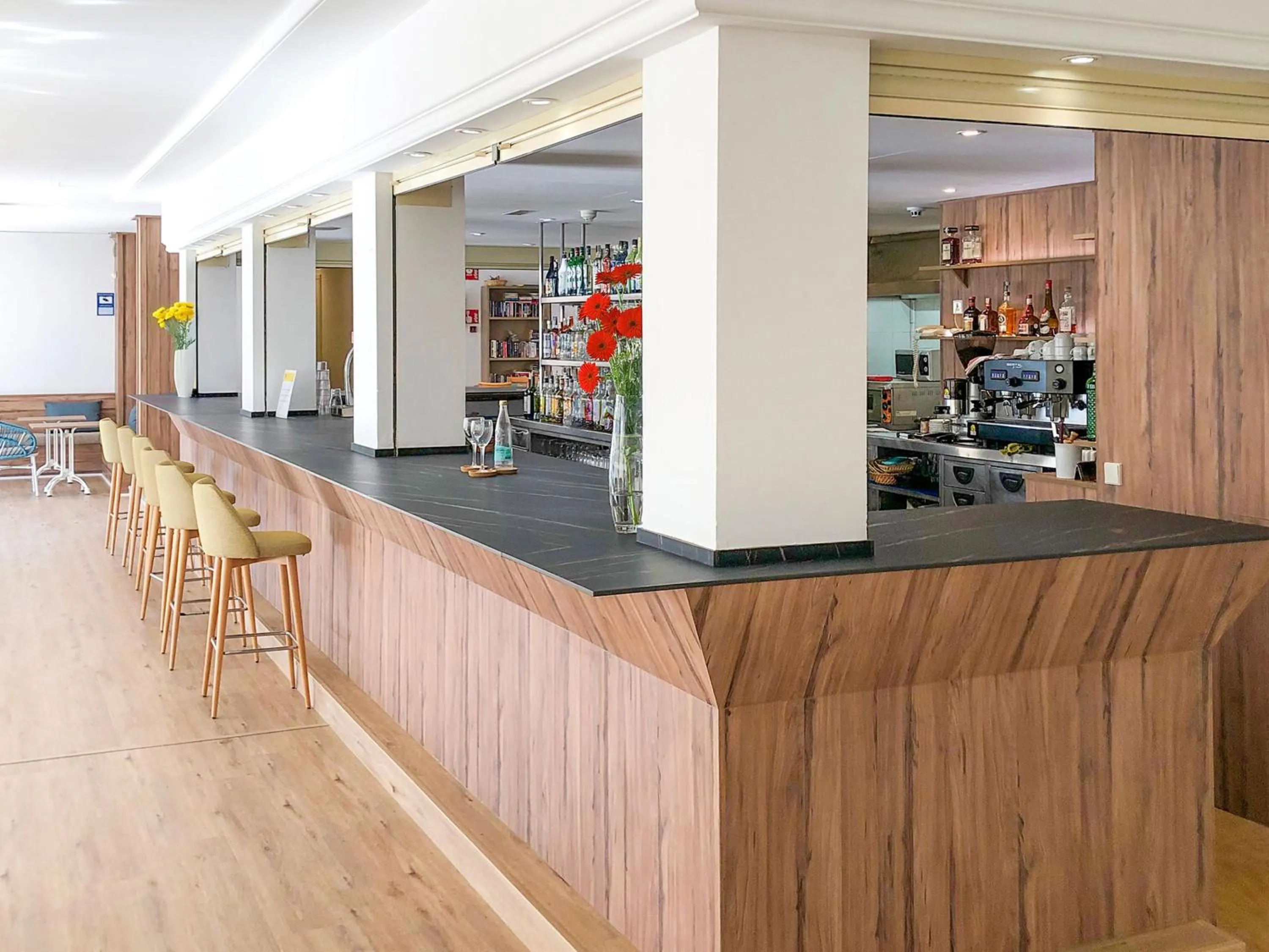 Lounge or bar in Eix Alcudia Hotel Adults Only