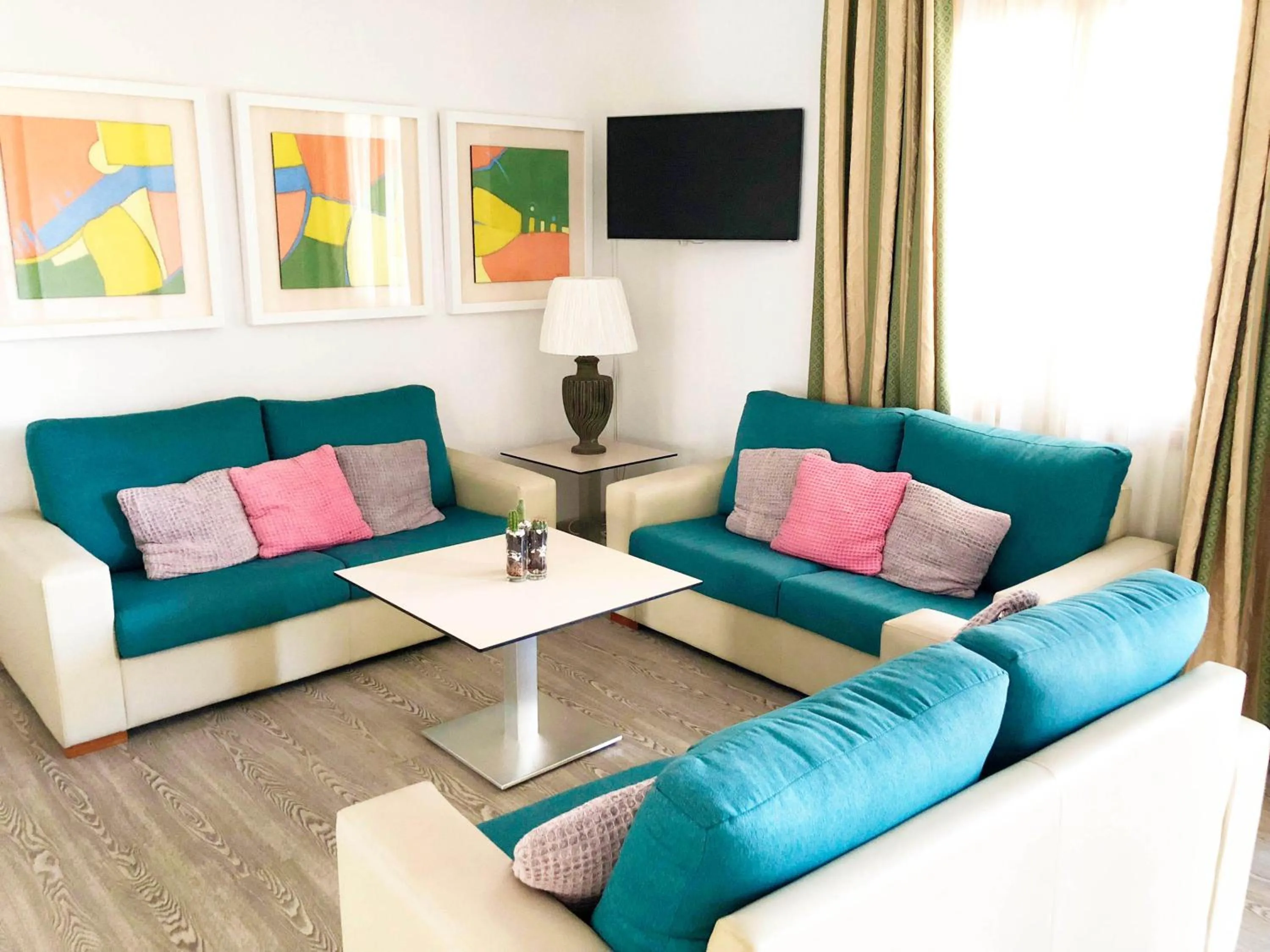 Lobby or reception in Eix Alcudia Hotel Adults Only