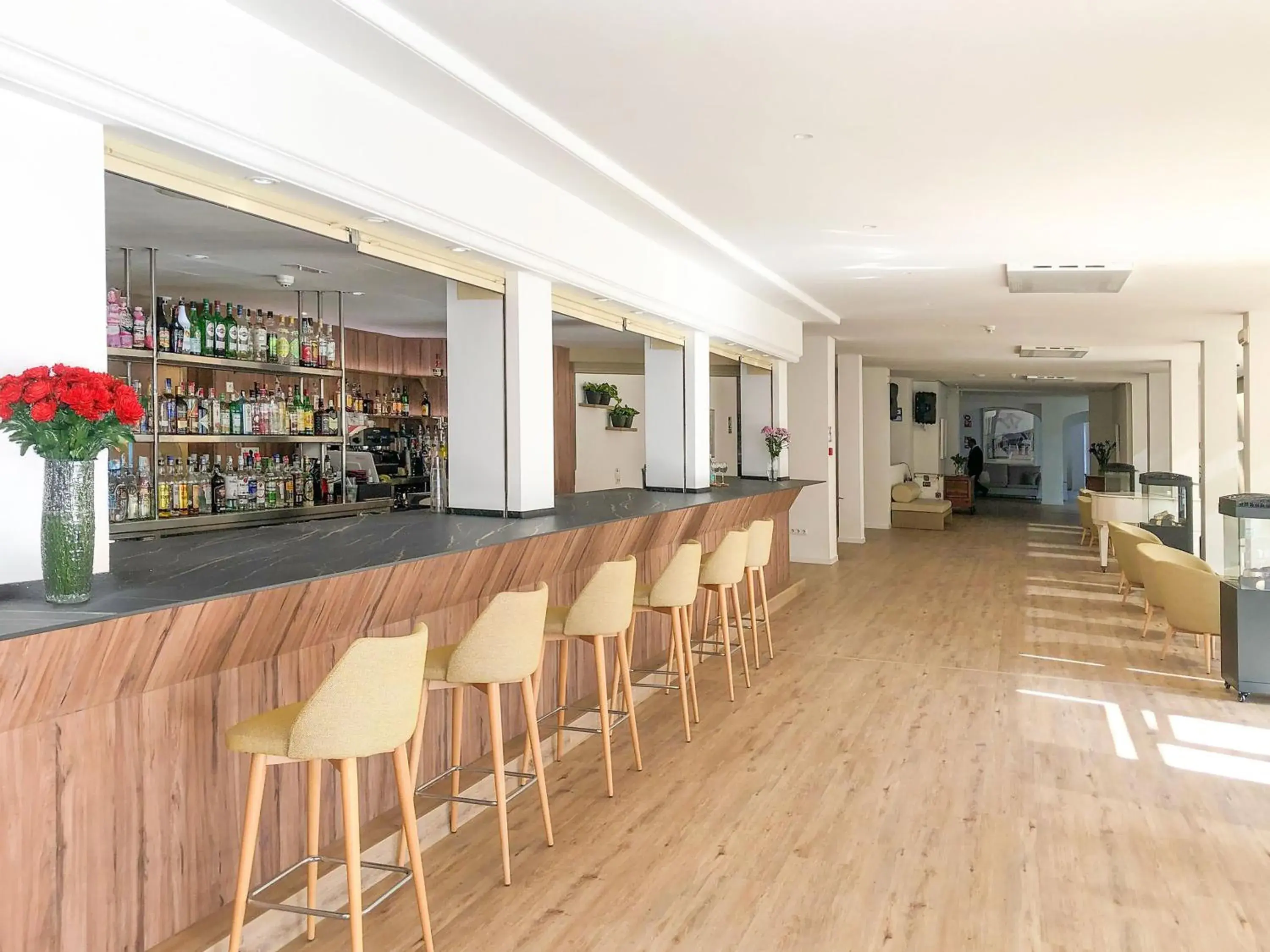 Lounge or bar in Eix Alcudia Hotel Adults Only Lounge or bar in Eix Alcudia Hotel Adults Only