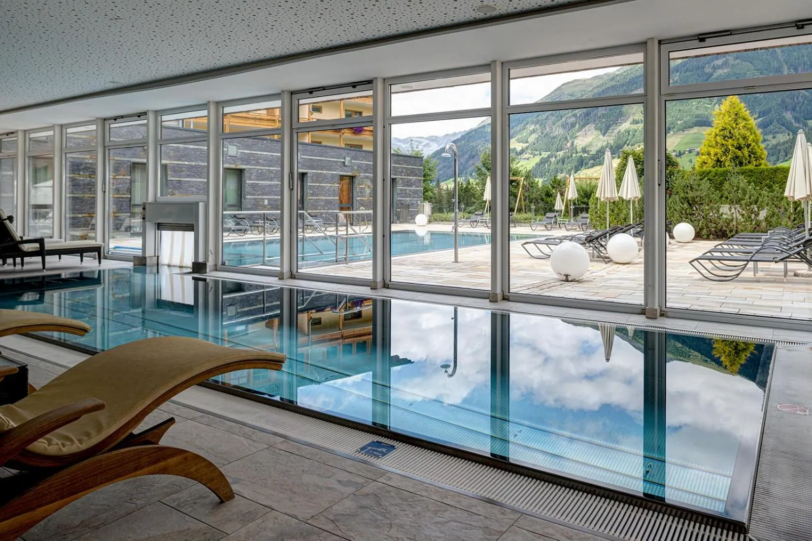 Swimming pool in Hotel Jesacherhof 4s