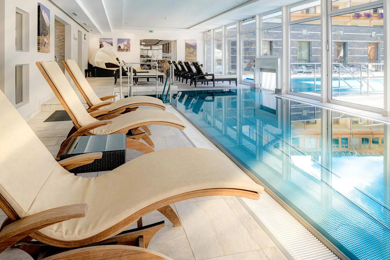 Swimming pool in Hotel Jesacherhof 4s