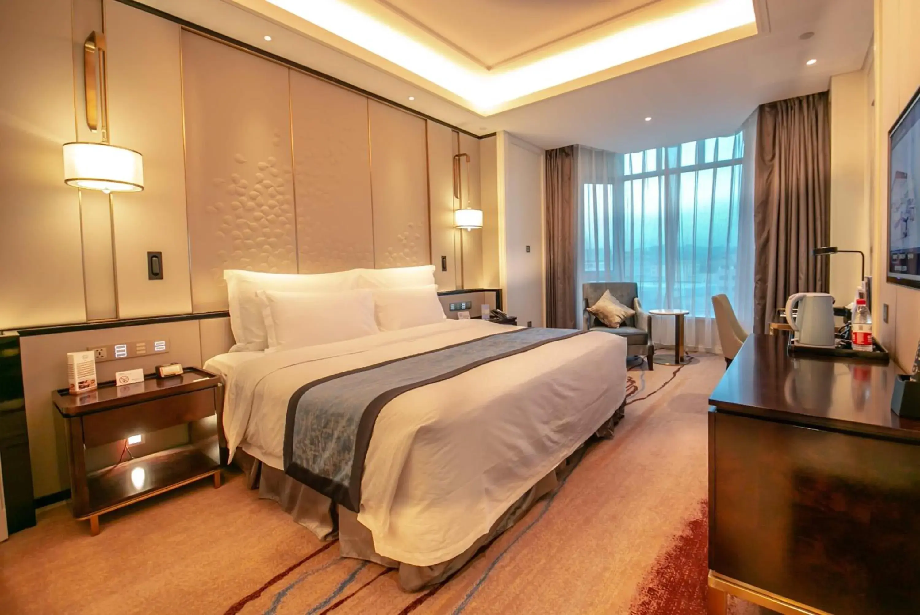 Photo of the whole room, Bed in Wyndham Qingdao Photo of the whole room, Bed in Wyndham Qingdao