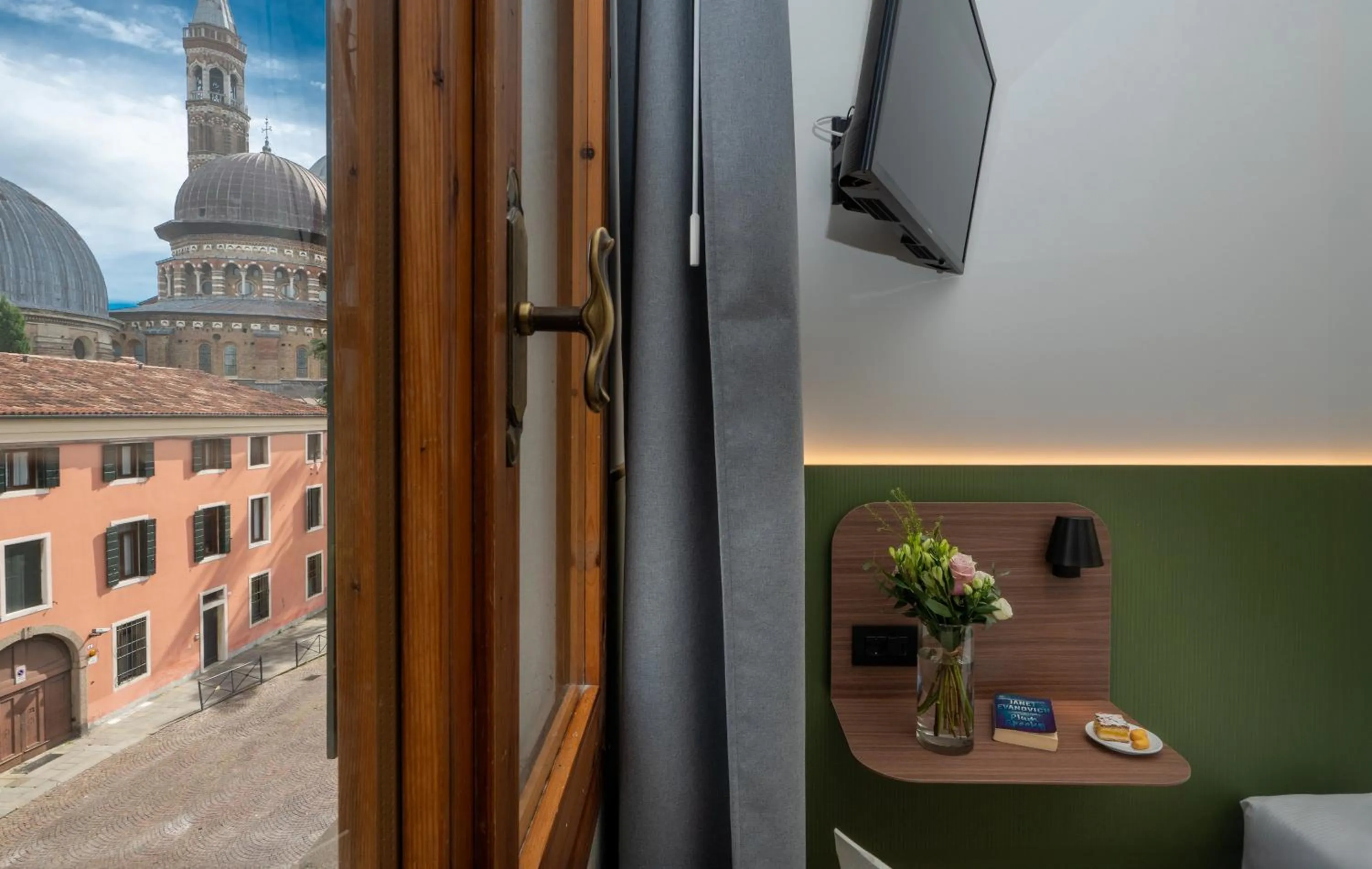 View (from property/room) in Hotel Casa Del Pellegrino