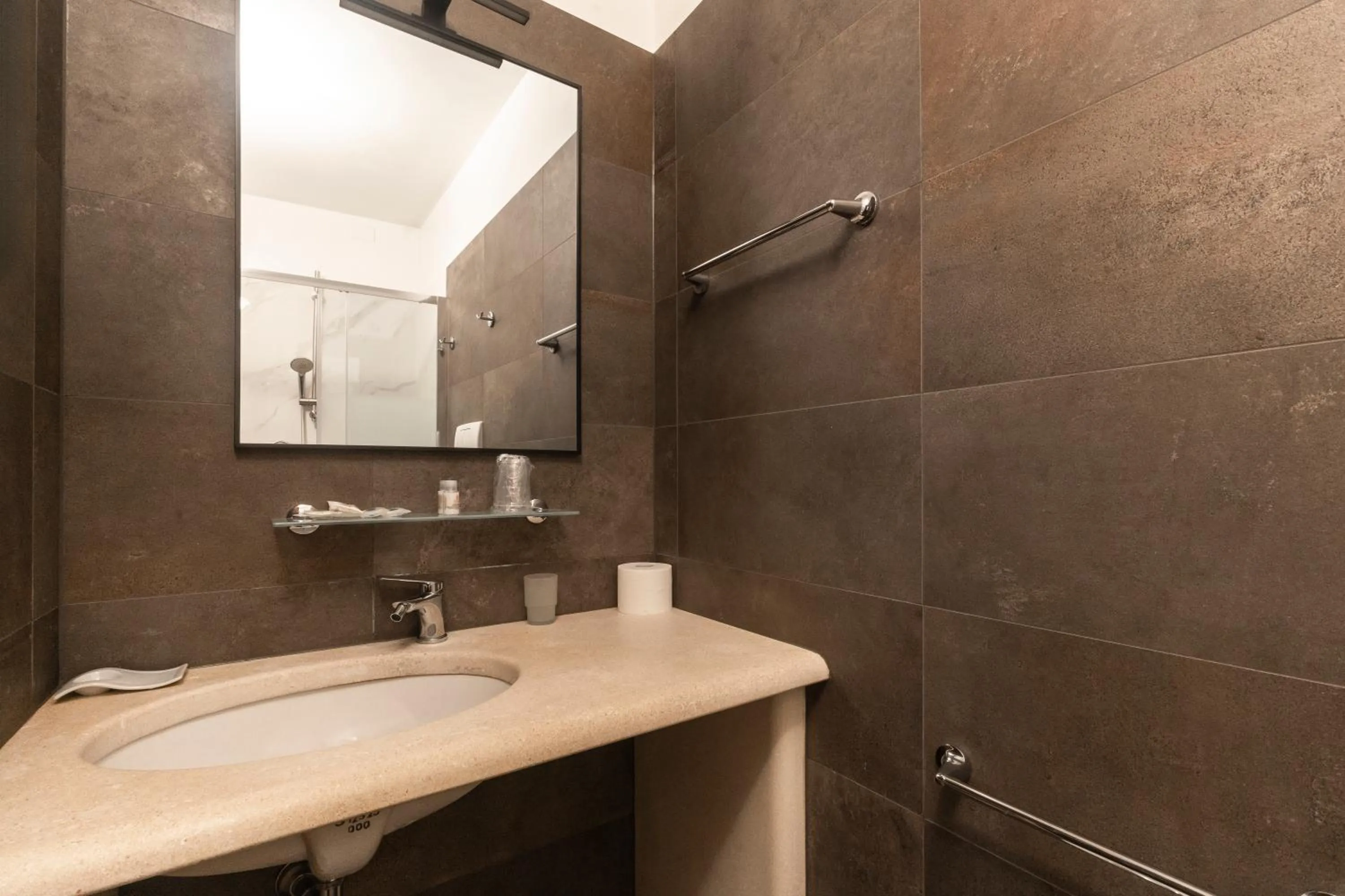 Shower in Hotel La Terrazza