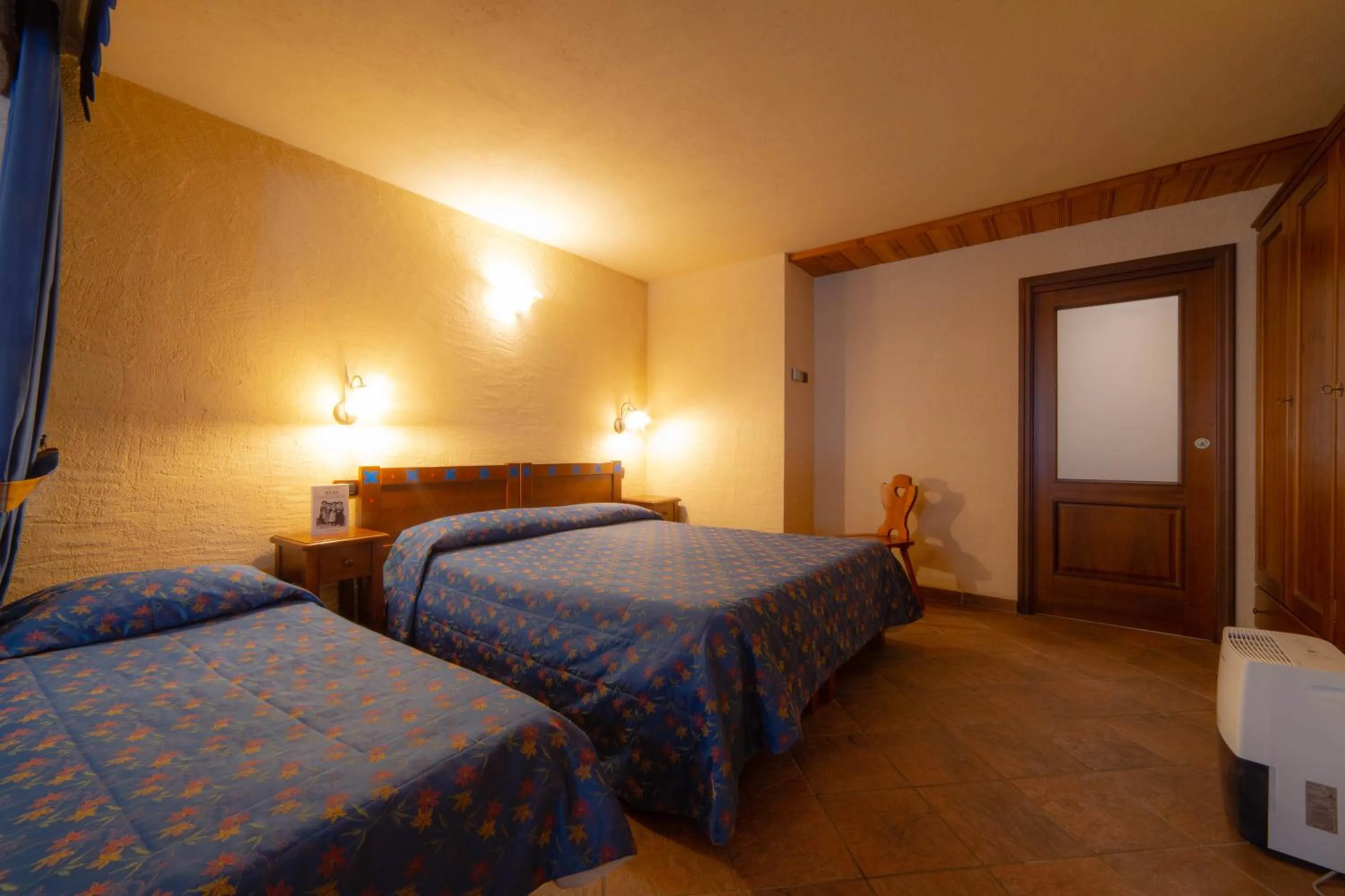 Bedroom, Bed in Family Apartments Le Chalet