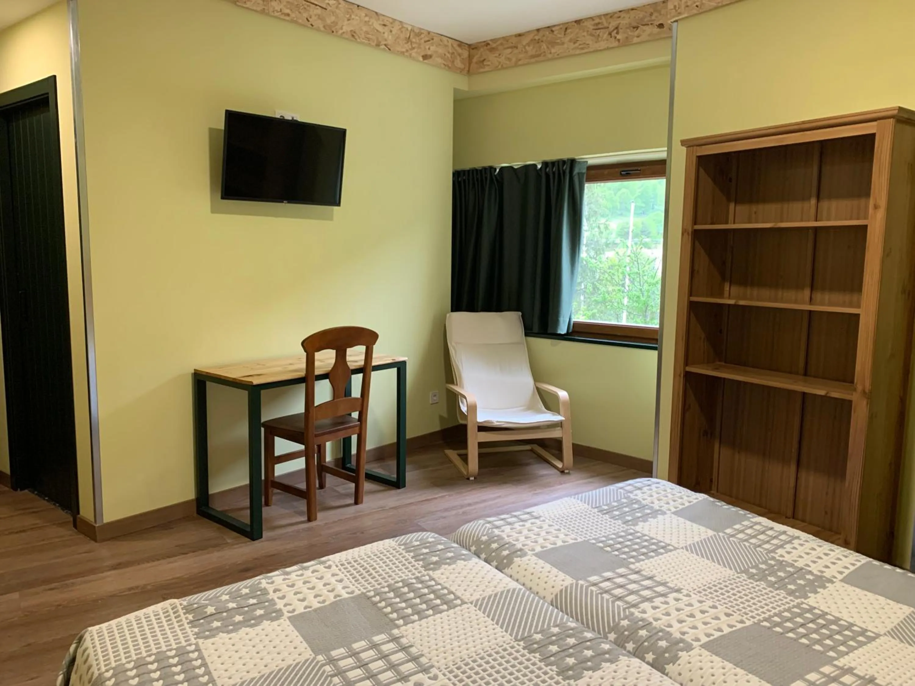 Bed in Hotel Or Blanc