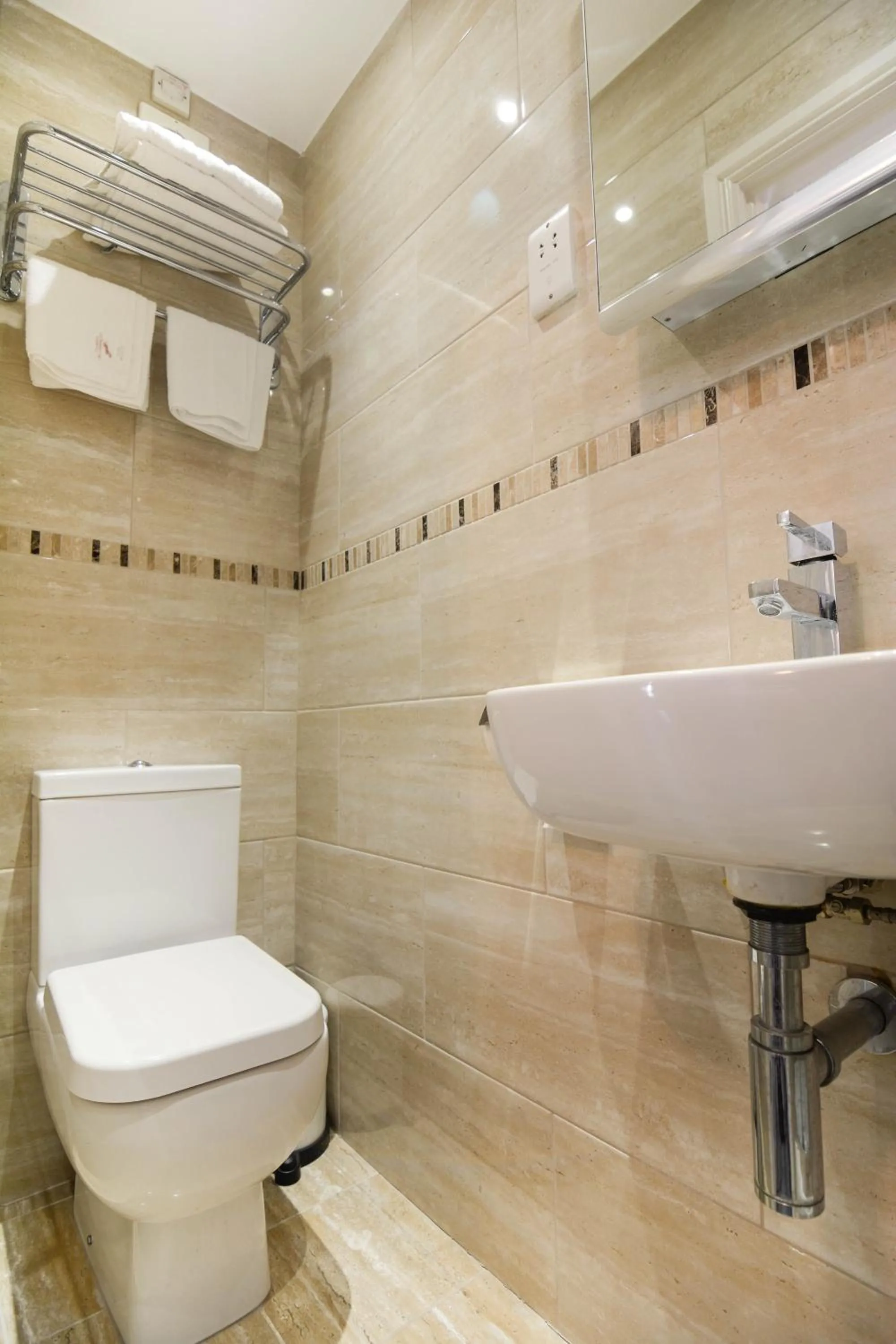 Toilet in Clifton Villa - Southport