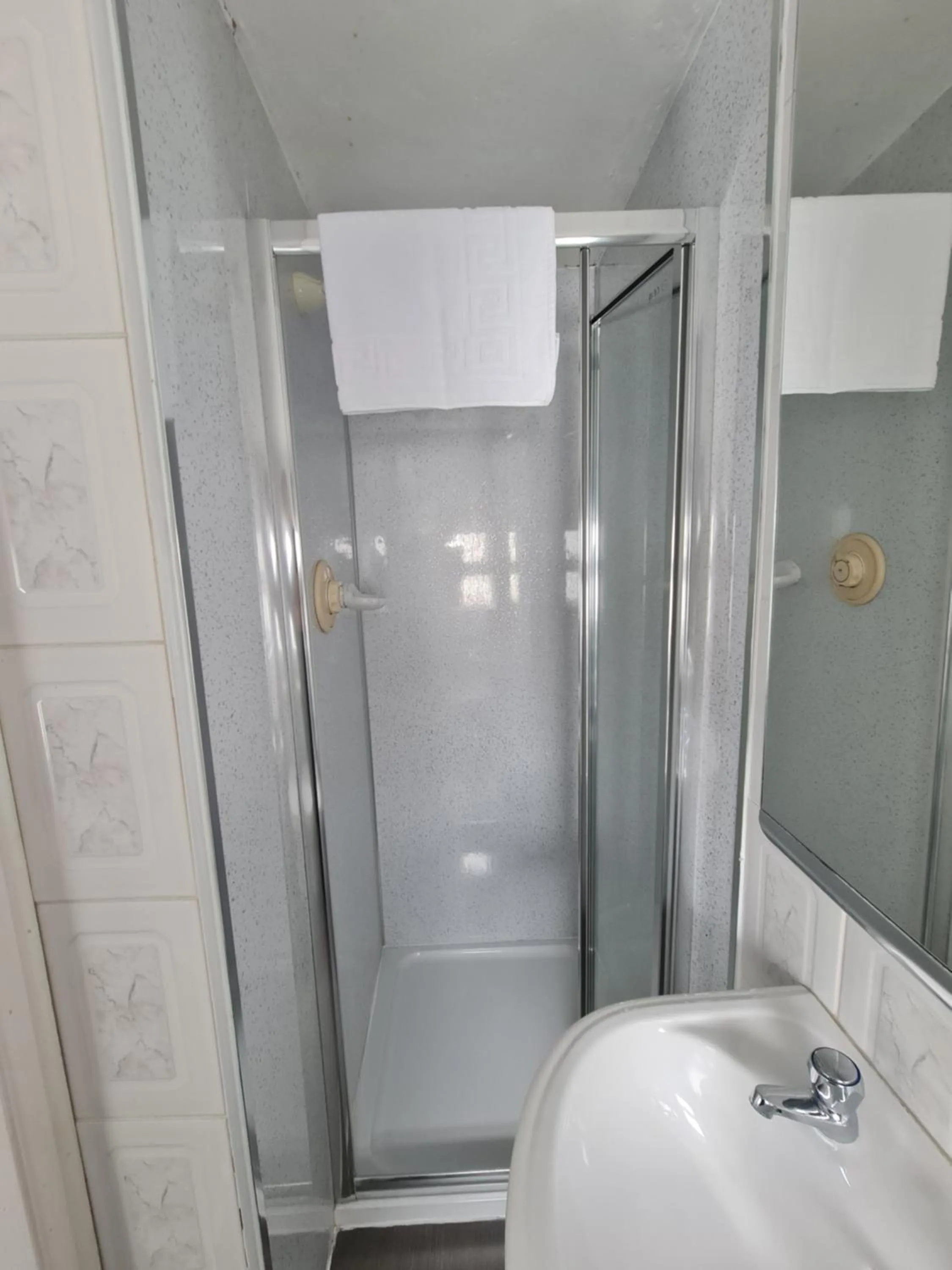 Shower in Clifton Villa - Southport
