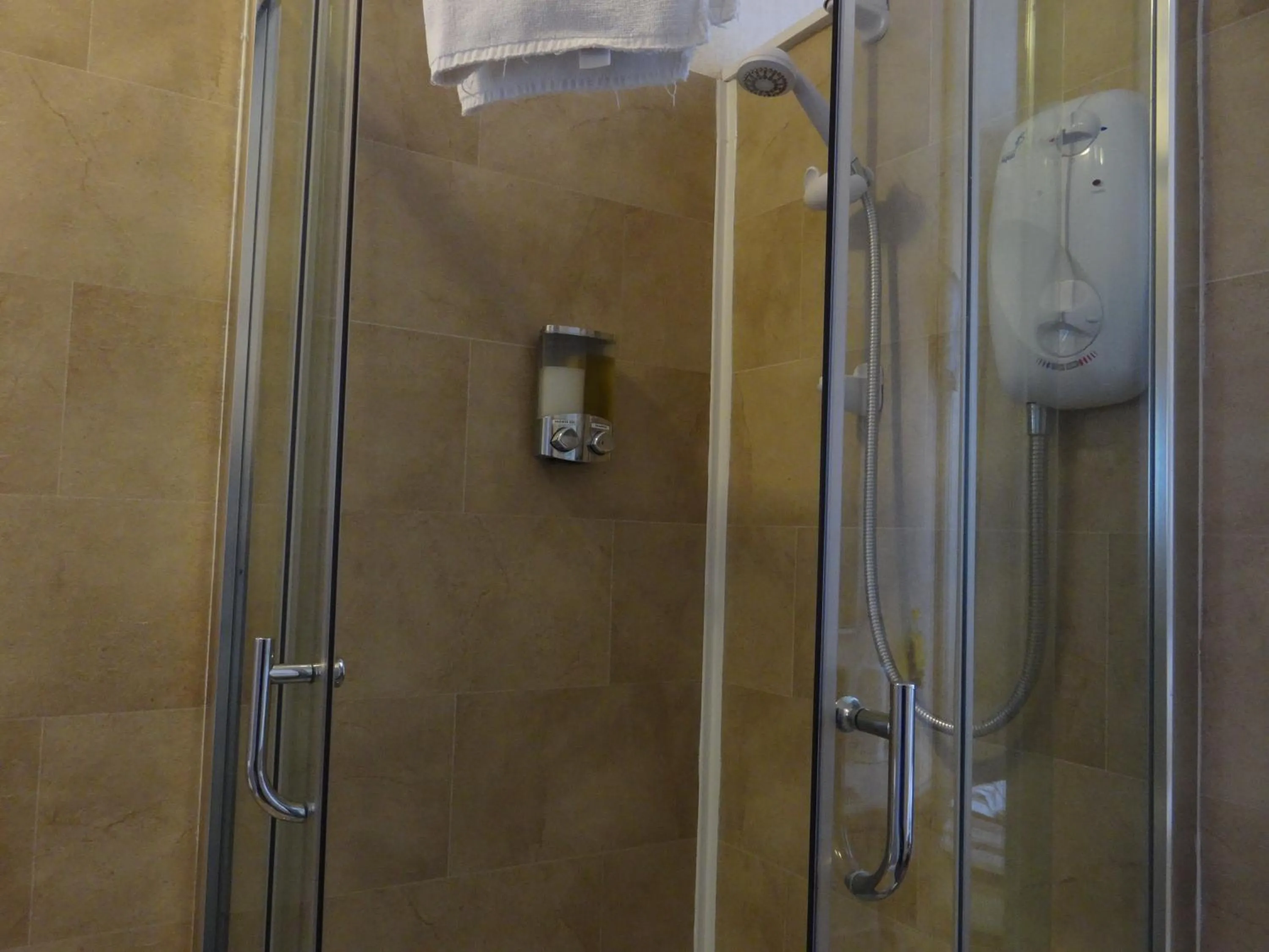 Bathroom in Jasmine Guest House
