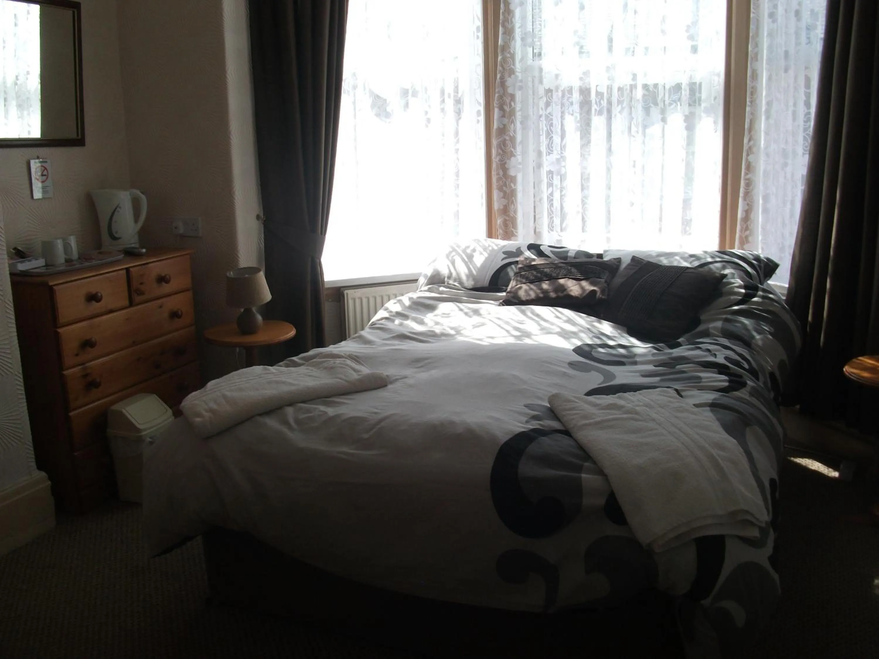 Bedroom, Bed in Jasmine Guest House