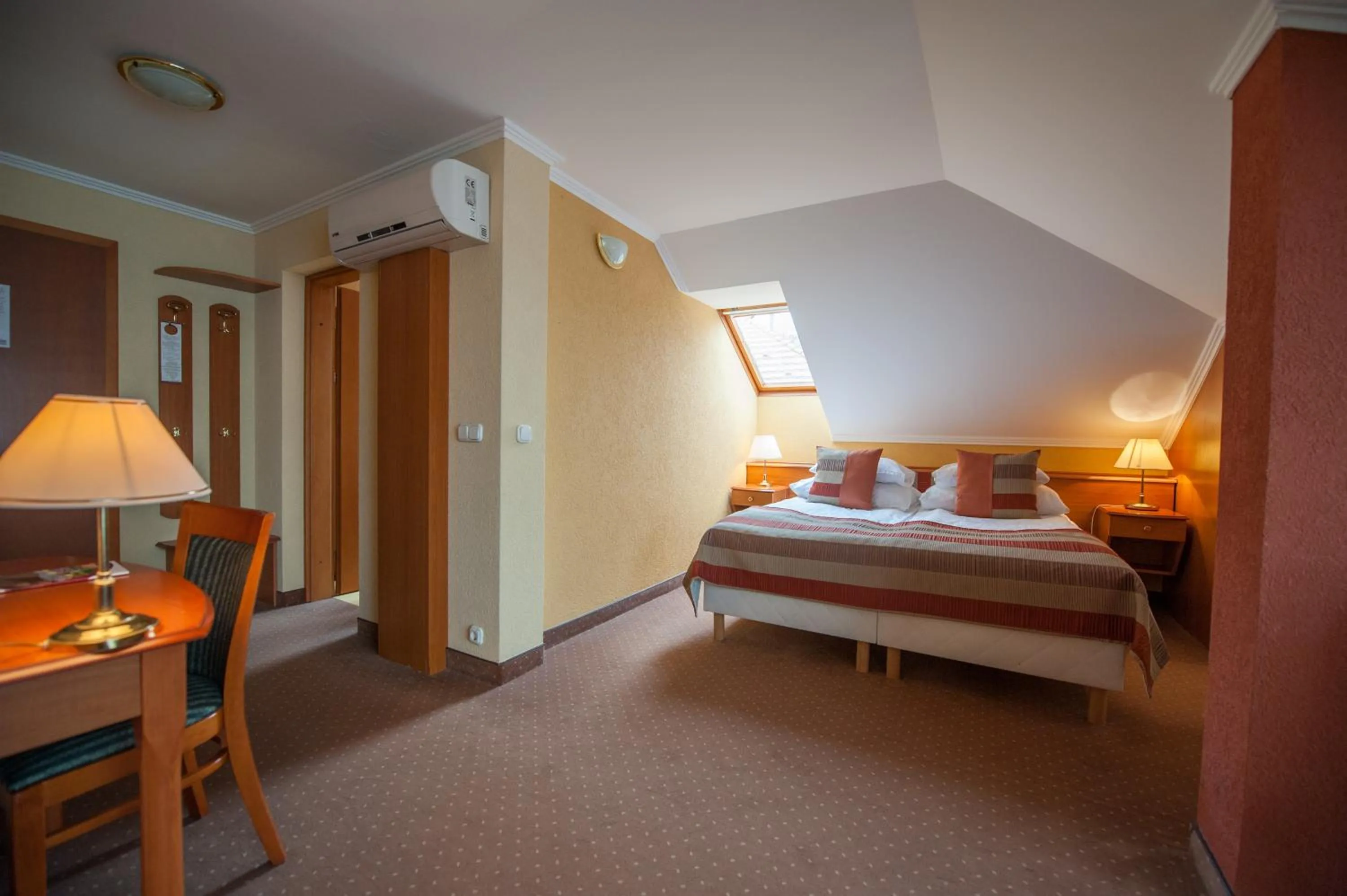 Photo of the whole room, Bed in Hotel Spa Hévíz